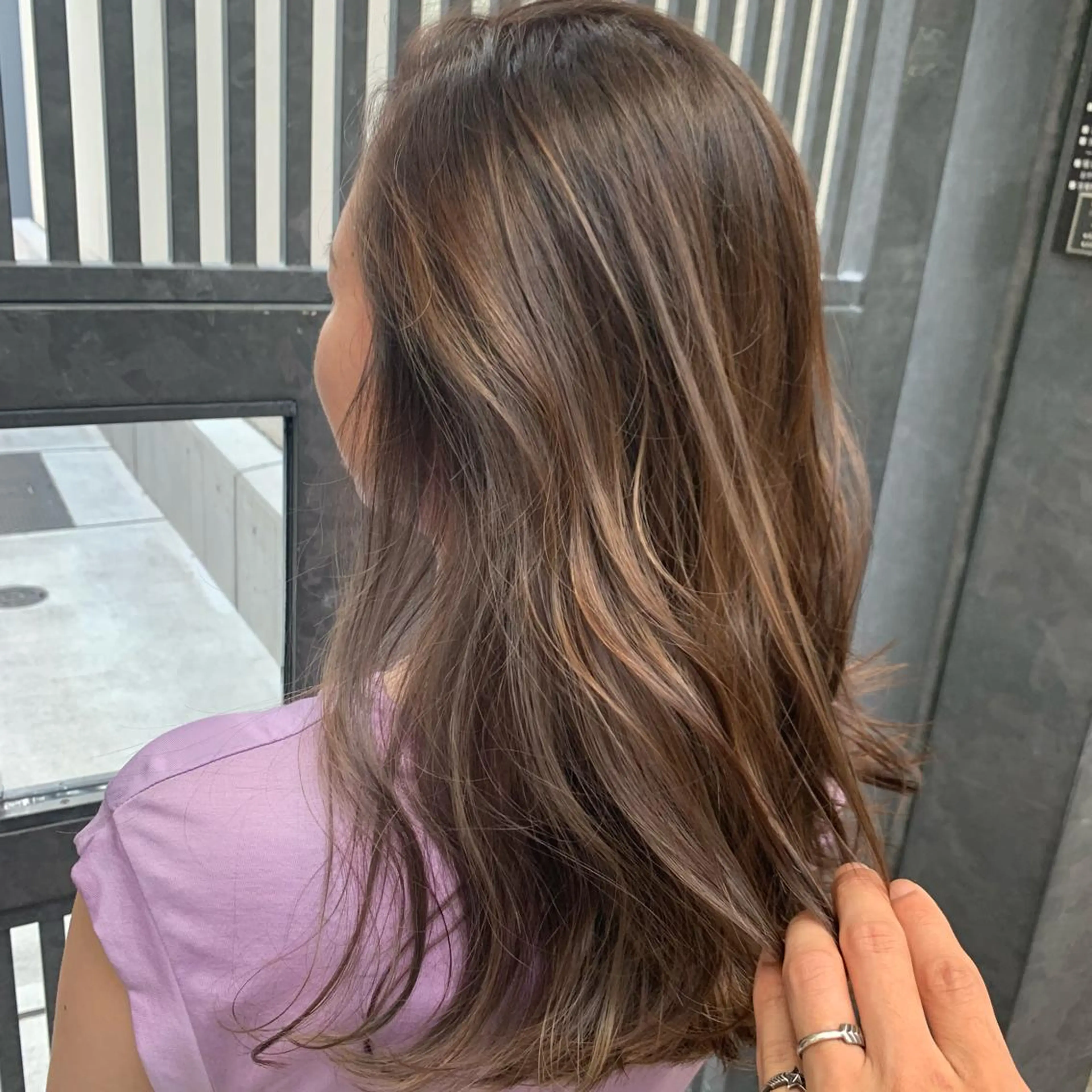 ミディアム ケリーズグリーン所属・ショート/ボブ 森田/嵩士のヘアスタイル