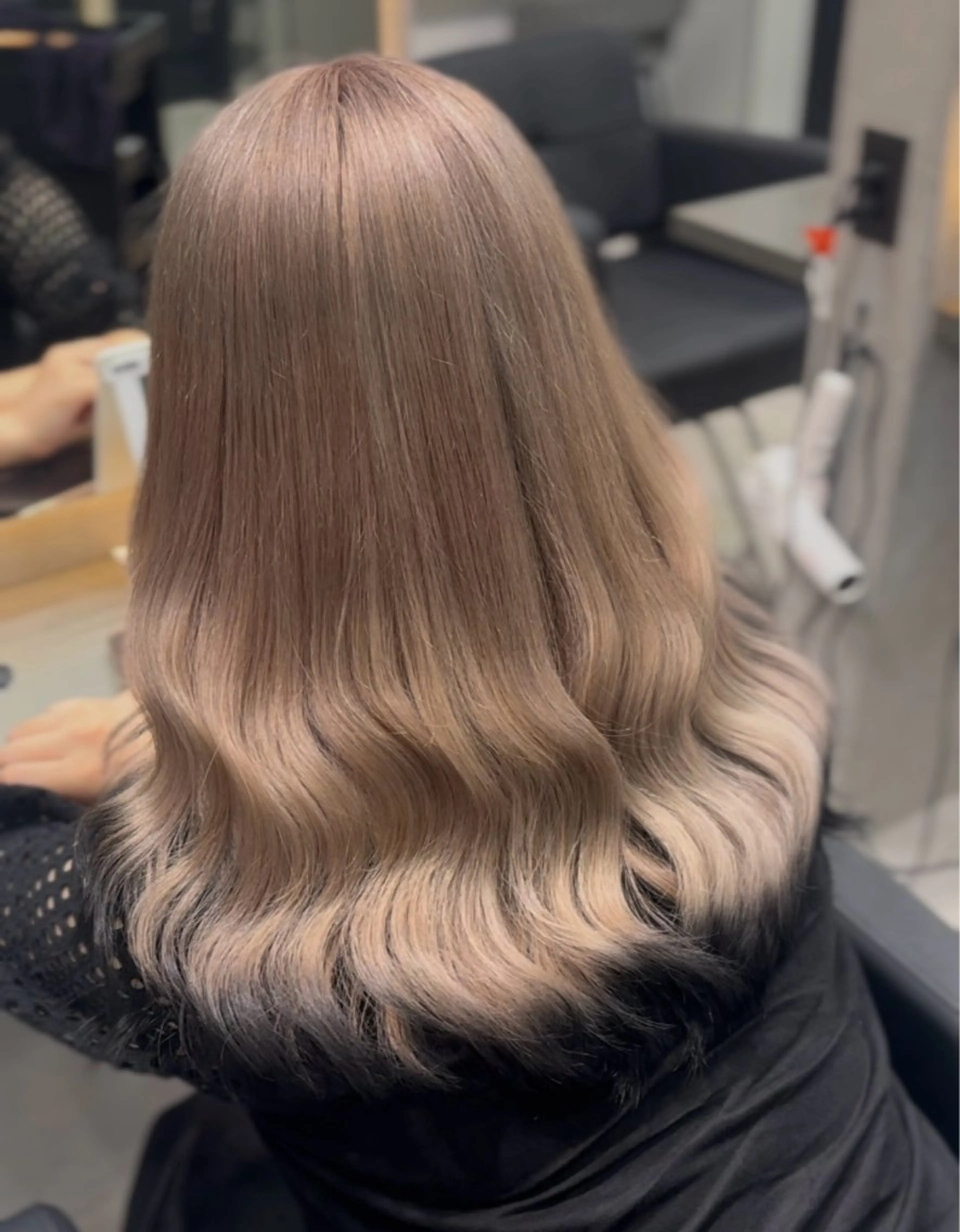 セミロング lapis マリナのヘアスタイル