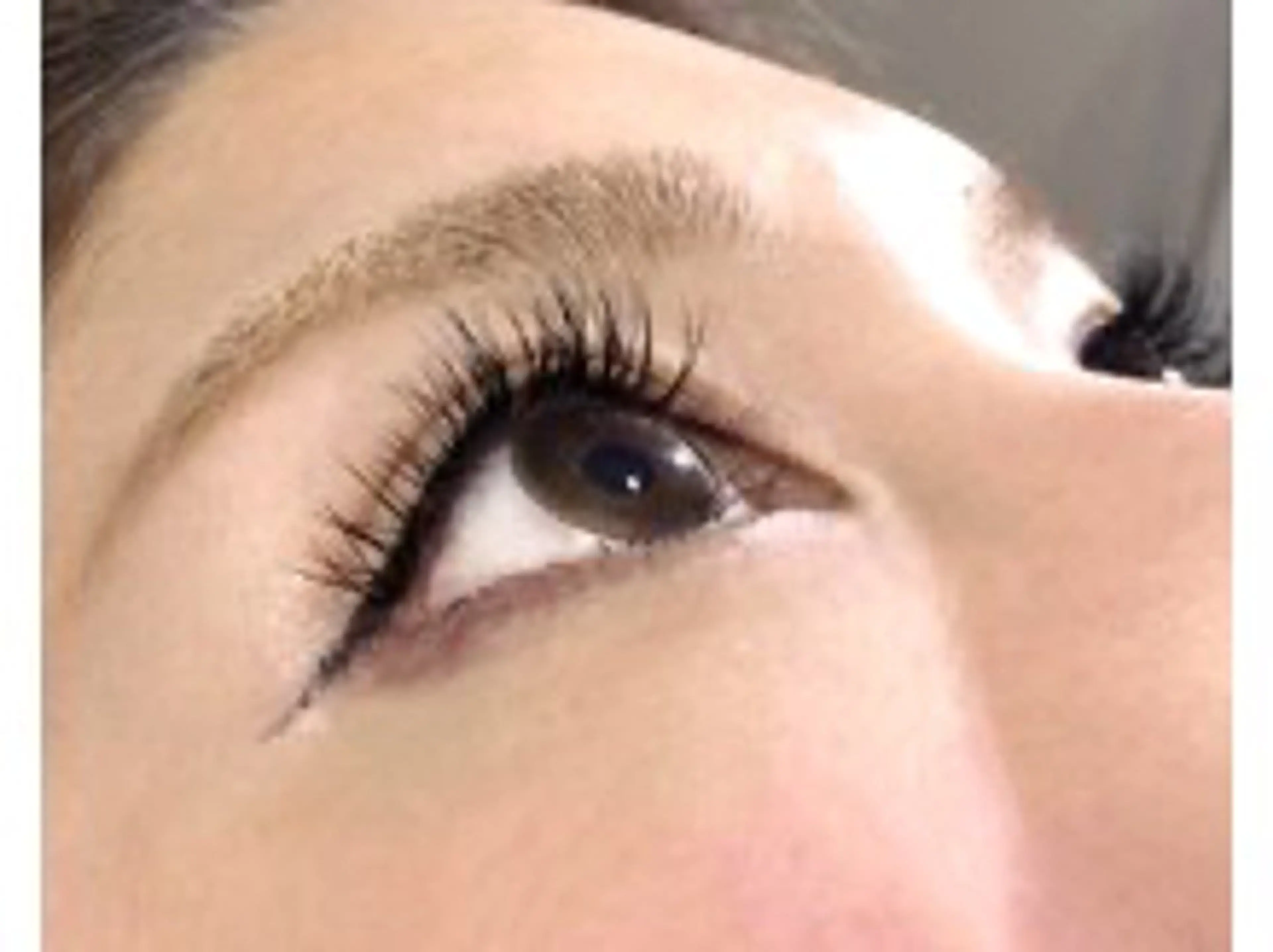 マツエク・マツパ Assemble eye’s門前仲町店所属・アッサンブレアイズ 門前仲町店のマツエク・マツパデザイン