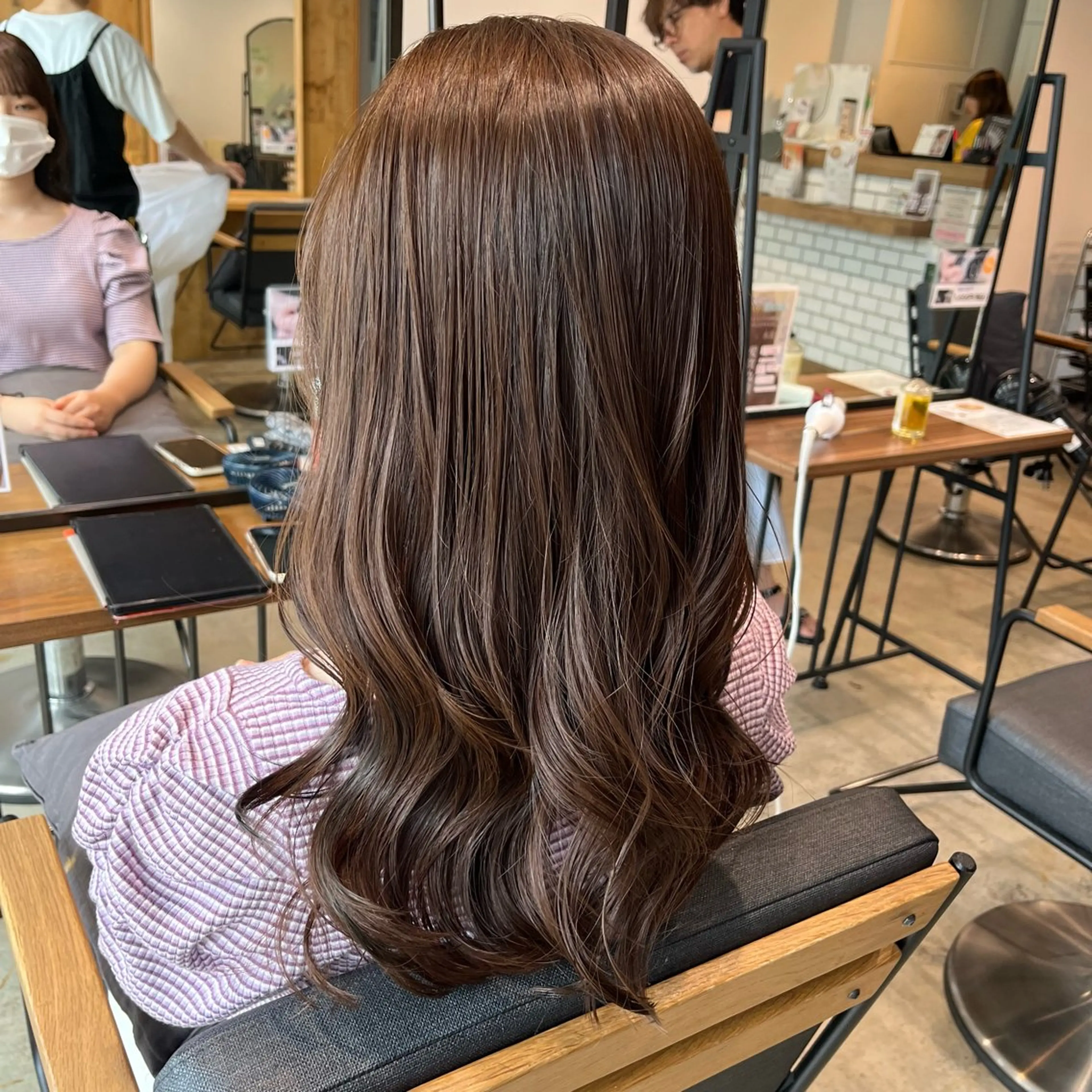 セミロング カラー ブラウンカラー ヘアカラー トリートメント 🌷レイヤーカット/ フルキシオリ🌷のヘアスタイル