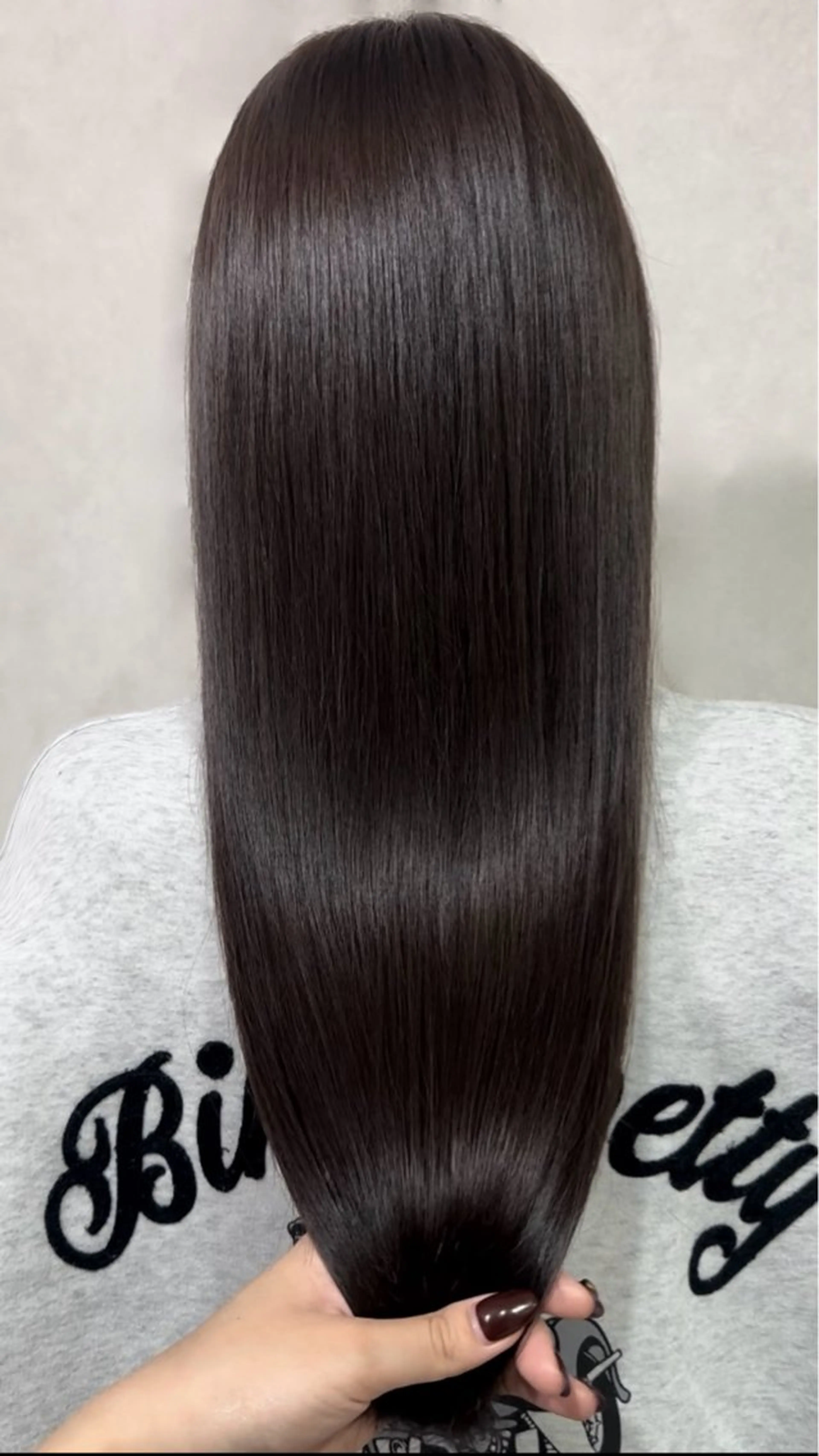 ロング カラー ブラウンカラー hair make applause.所属・小賀 栞奈のヘアスタイル