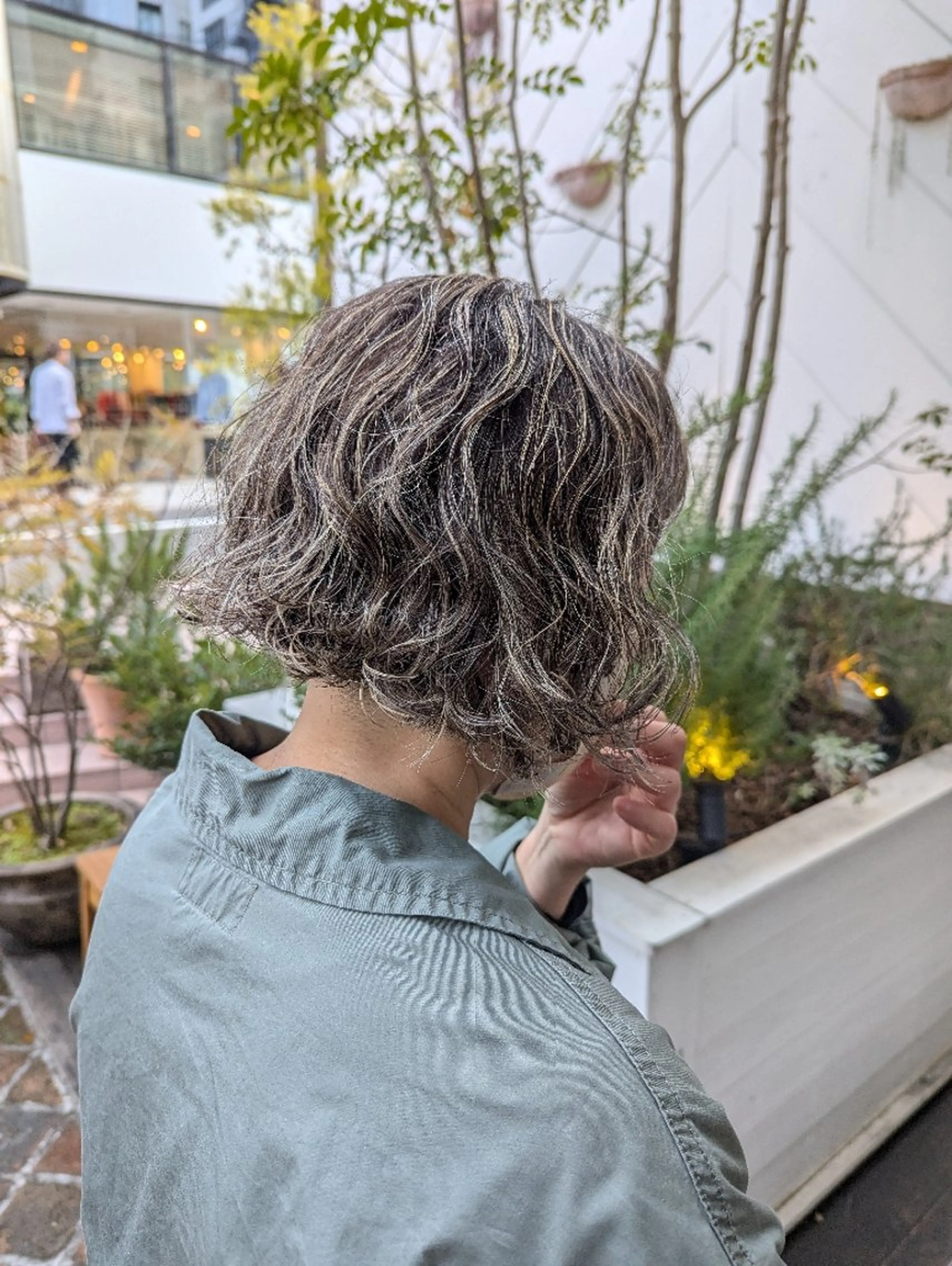 ショート カラー ハイライトカラー ハイライト WARREN・TRICOMI NEW YORK 表参道店所属・浅比 惇平のヘアスタイル