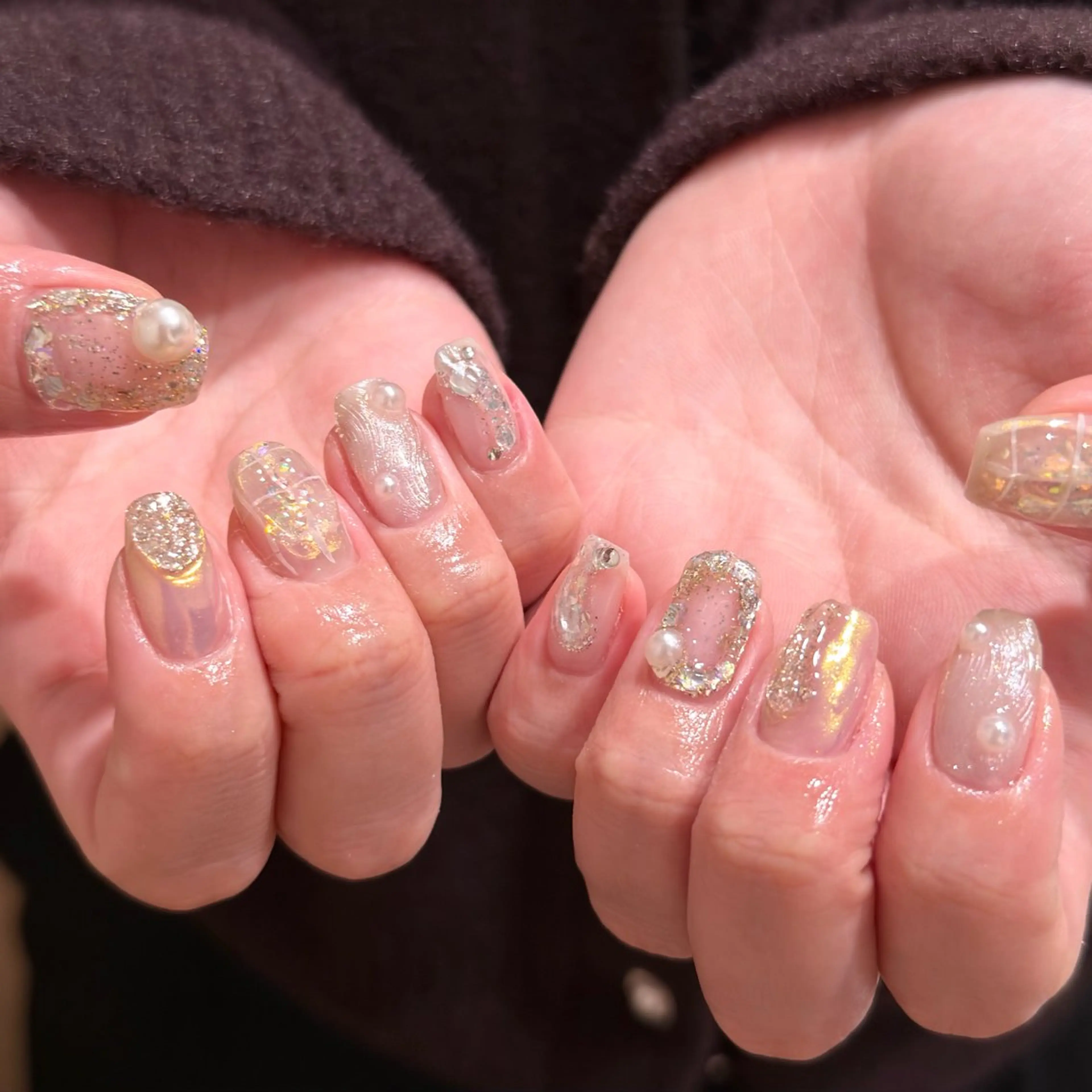 ネイル ハンドネイル 🎀 Hiyubi._.nail 🫧所属・🎀フェイ フェイ🫧💗のネイルデザイン