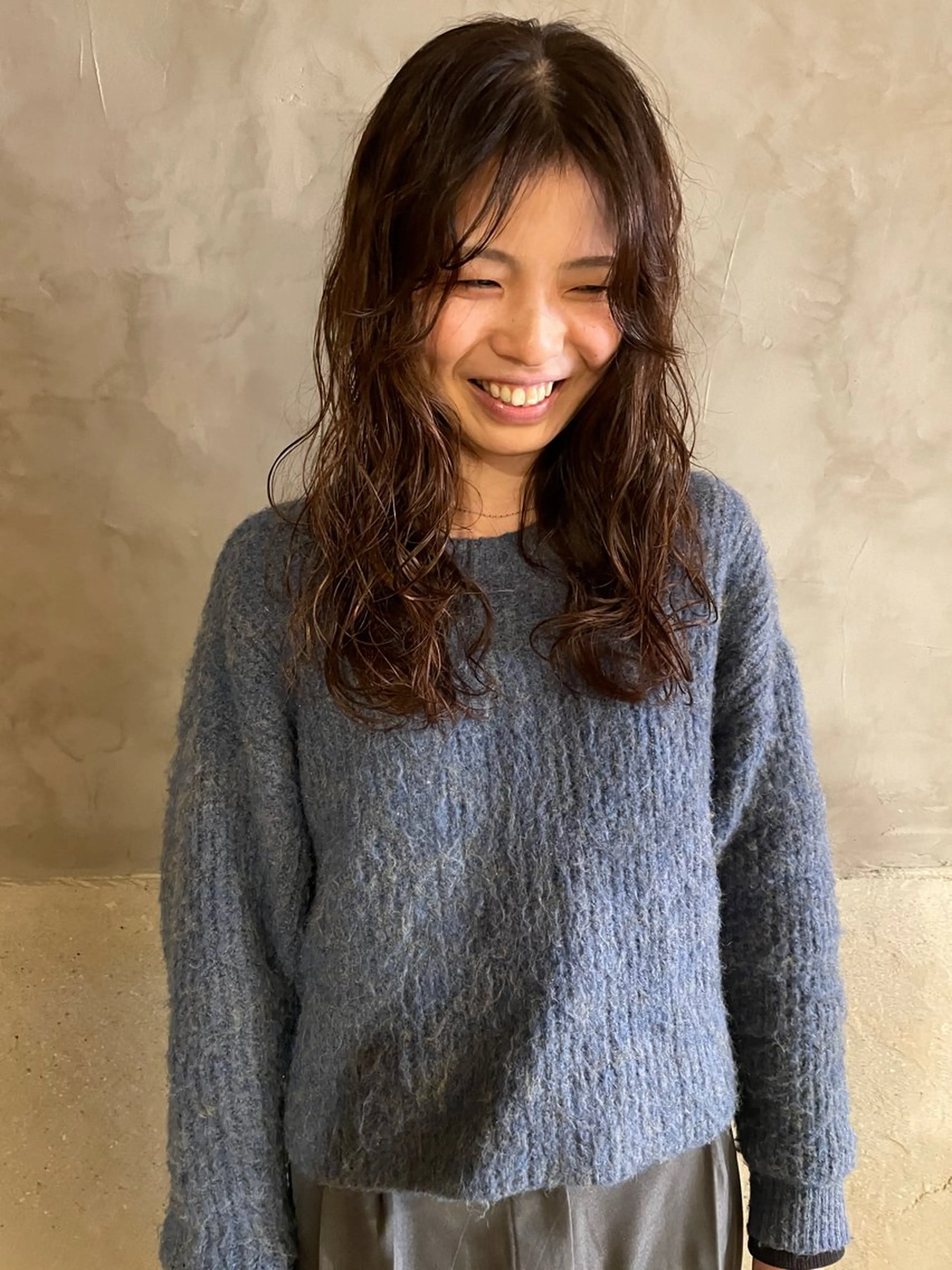 ロング パーマ カット パーマ トリートメント さの あやねのヘアスタイル