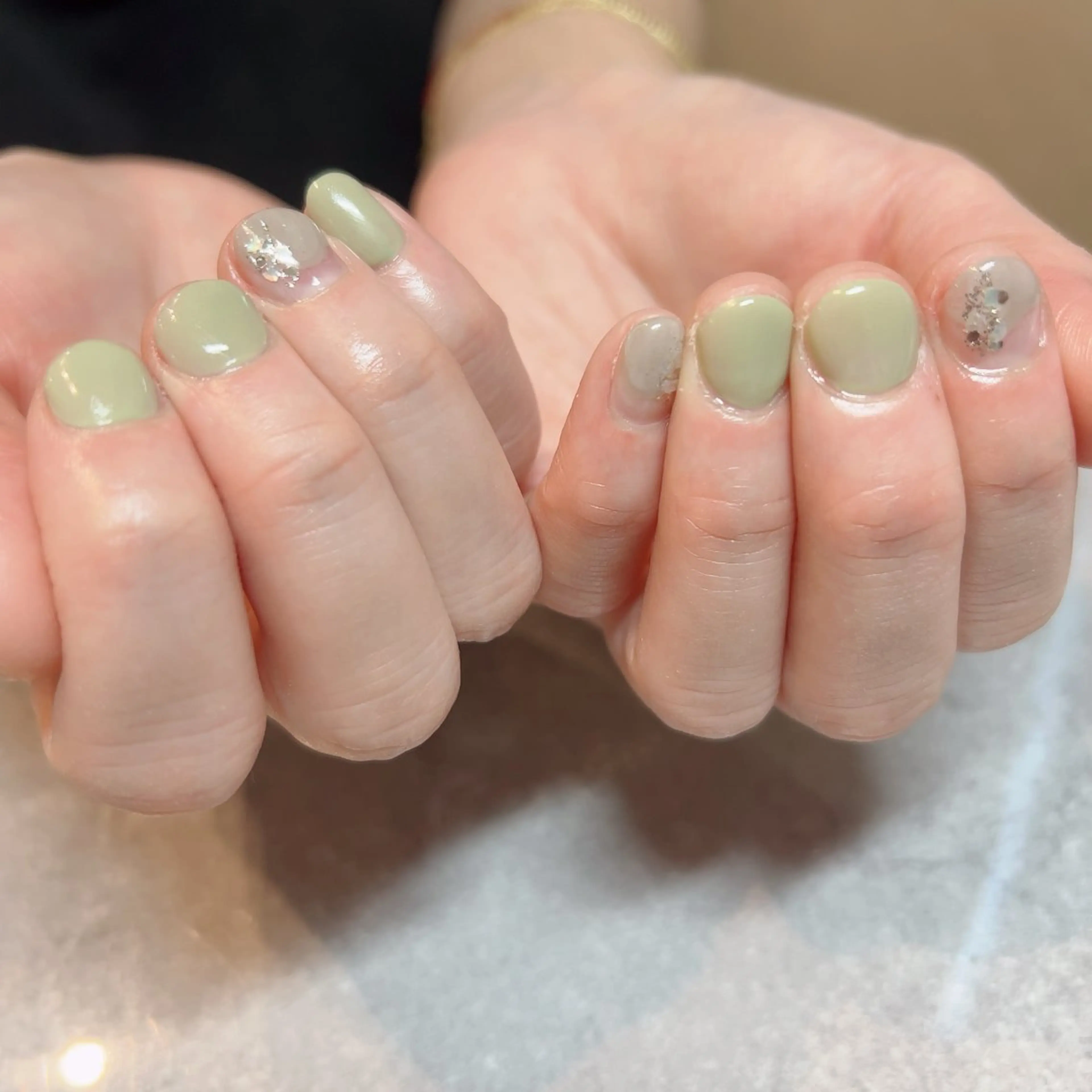 ネイル キラキラネイル ピスタチオネイル S Konomiのネイルデザイン