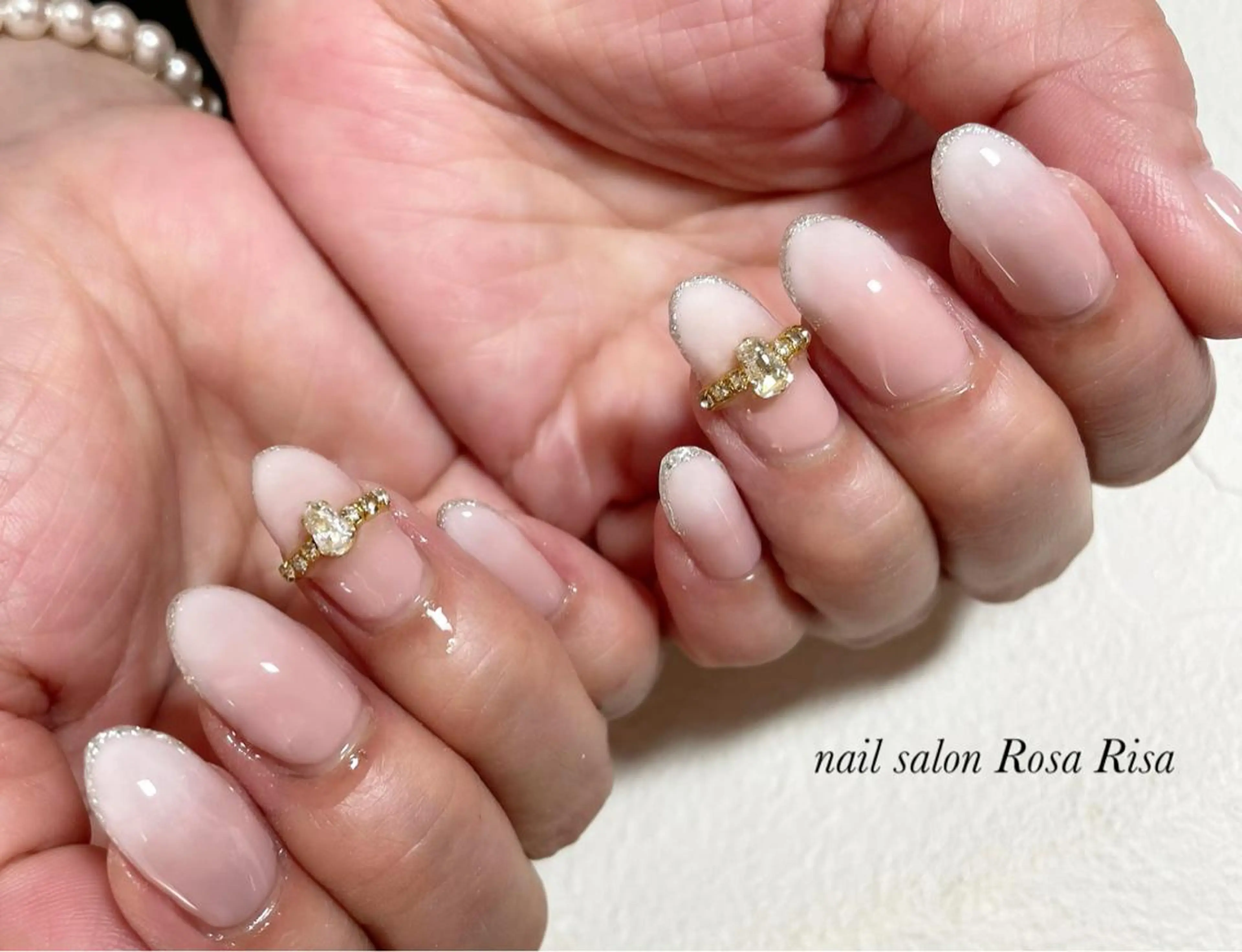 セミロング ネイル ハンドネイル ネイルスタジオ シェイクユアハンズのネイルデザイン