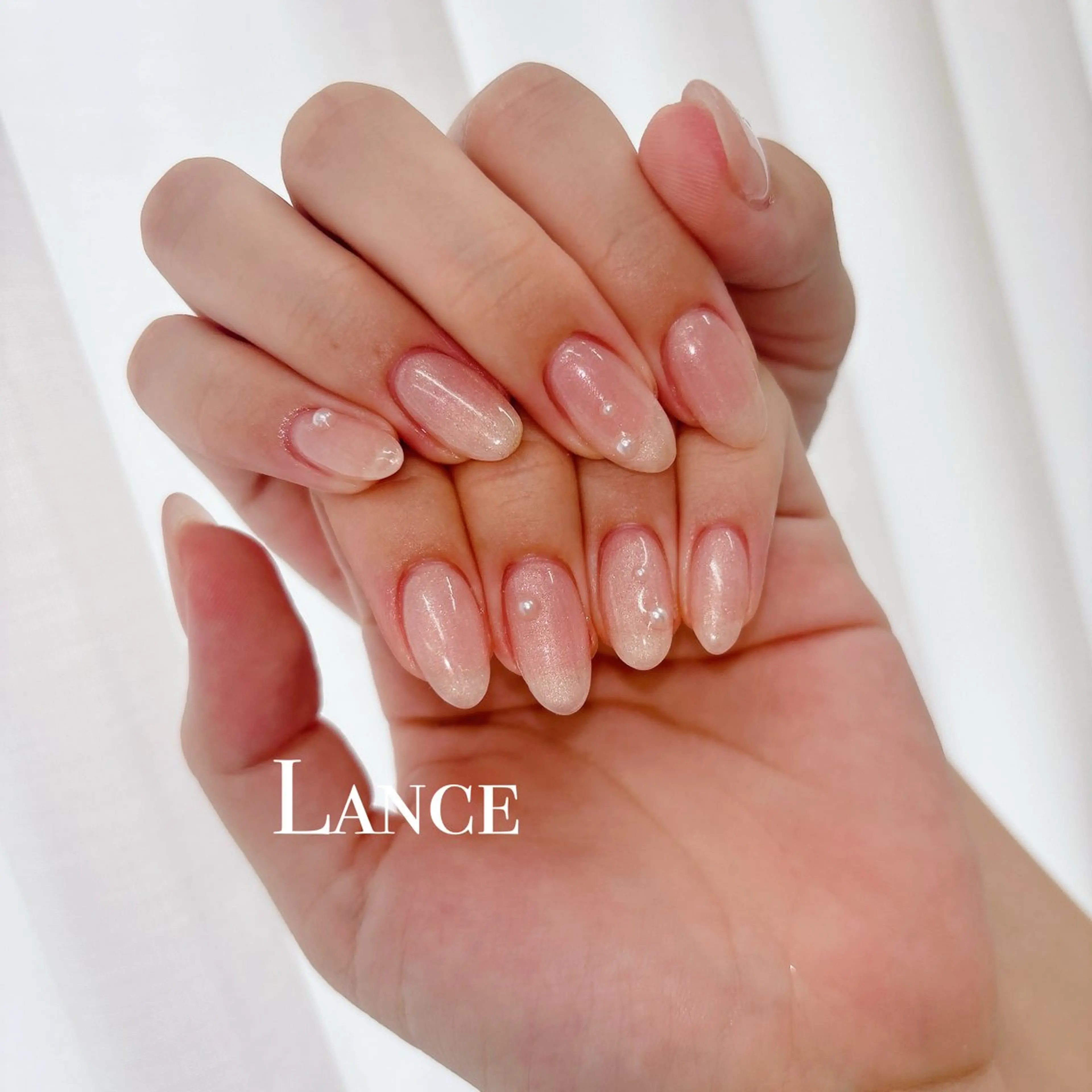 ネイル オーロラネイル フットネイル 氷ネイル・うるうるネイル キラキラネイル 韓国ネイル ハンドネイル Lance nailのネイルデザイン