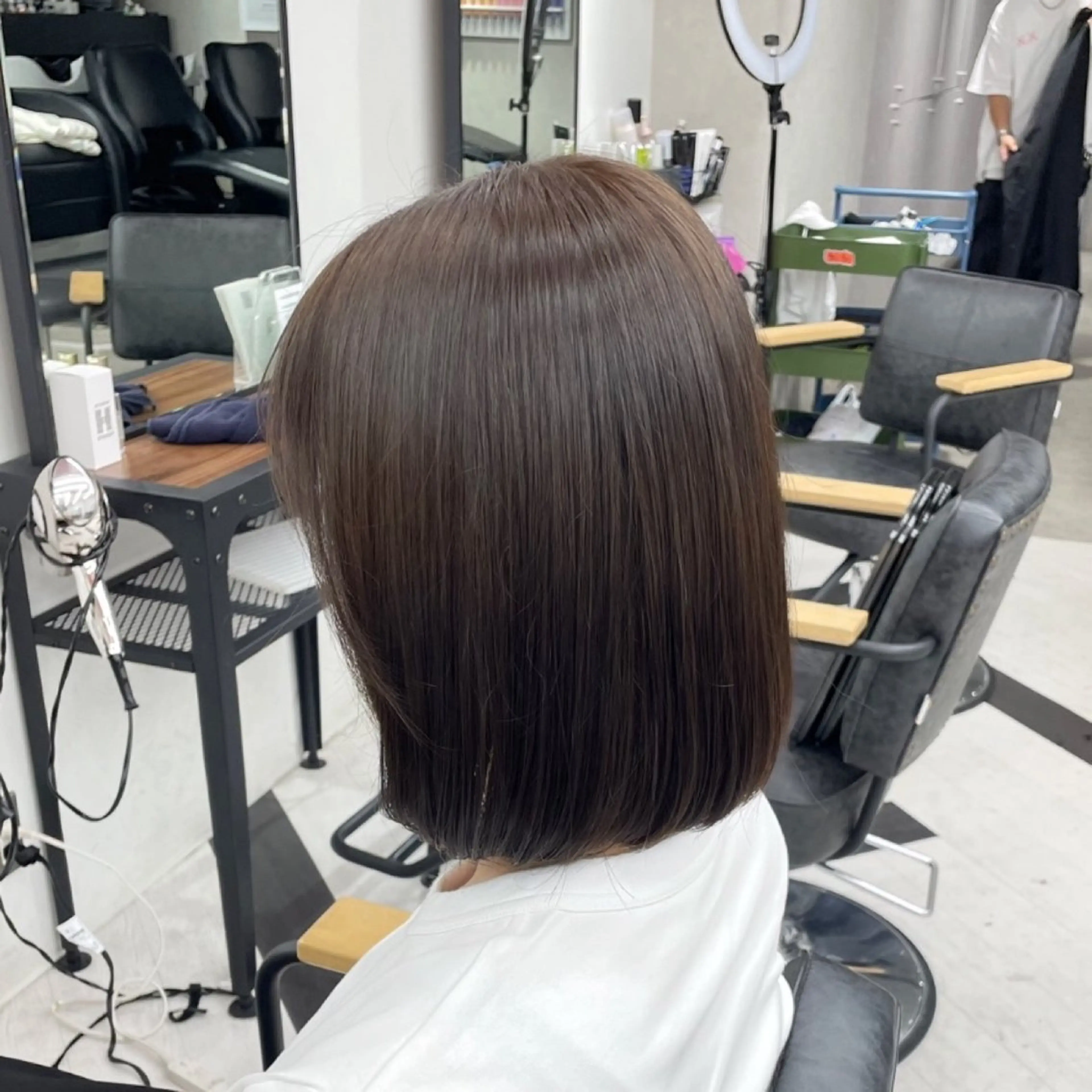 ショート カラー パーマ ヘアアレンジ メンズ トリートメント mona/ ストレートスタイル✨のヘアスタイル