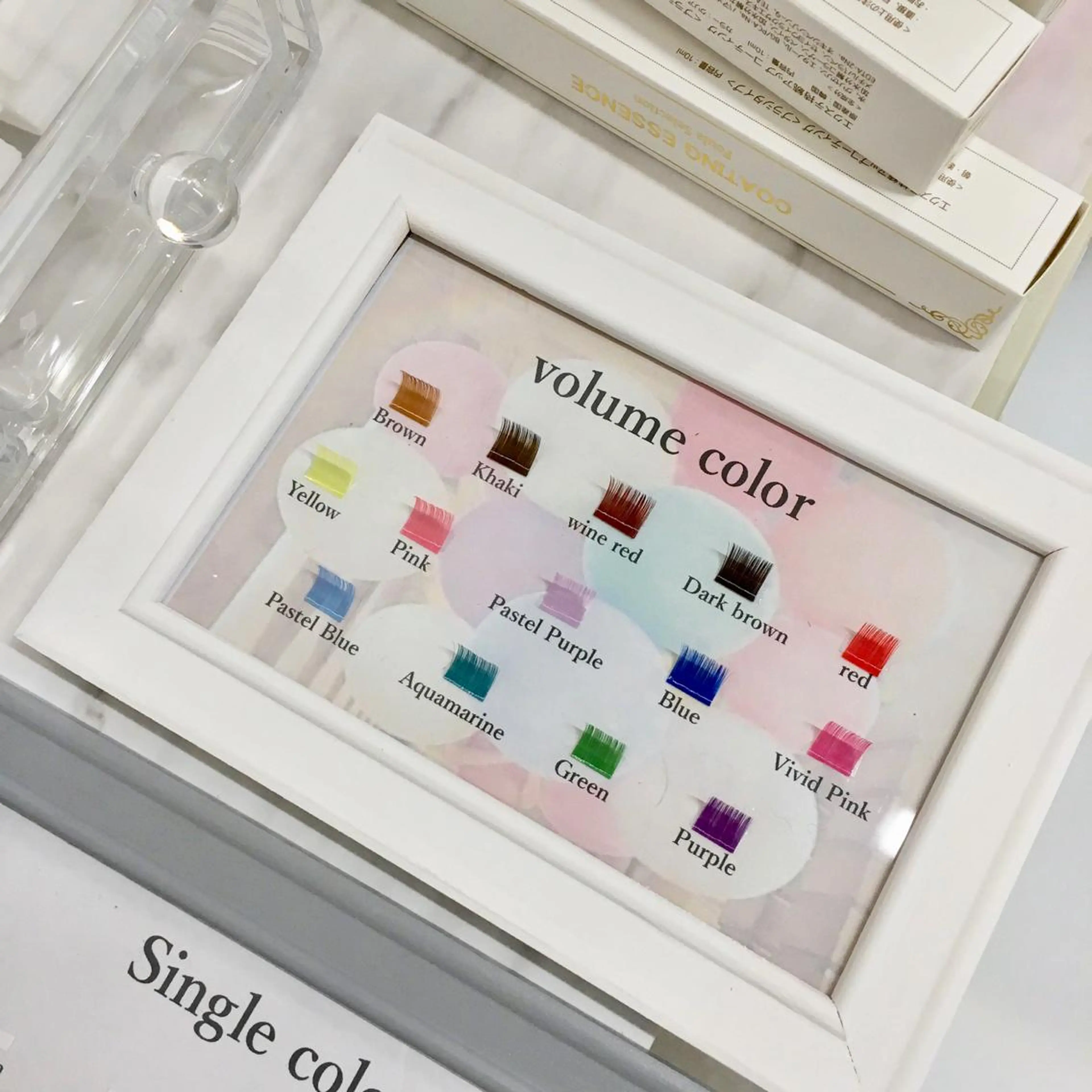 ショート カラー ヘアアレンジ ネイル マツエク・マツパ W.eyelash所属・ダブリュー アイラッシュの眉毛・アイブロウイメージ