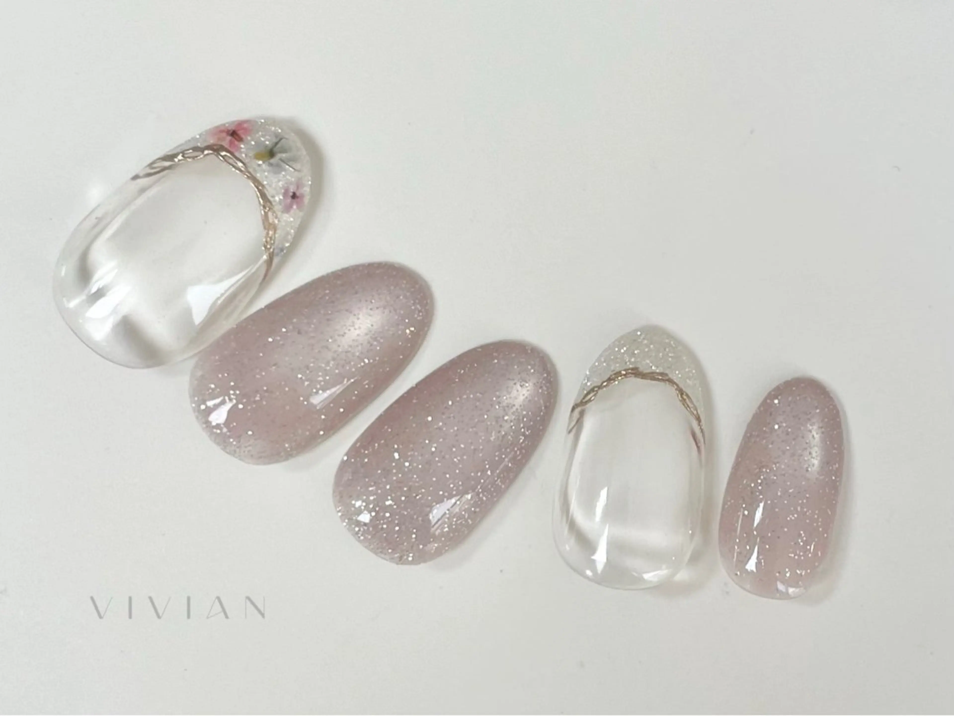 ネイル AYANO Vivianのネイルデザイン