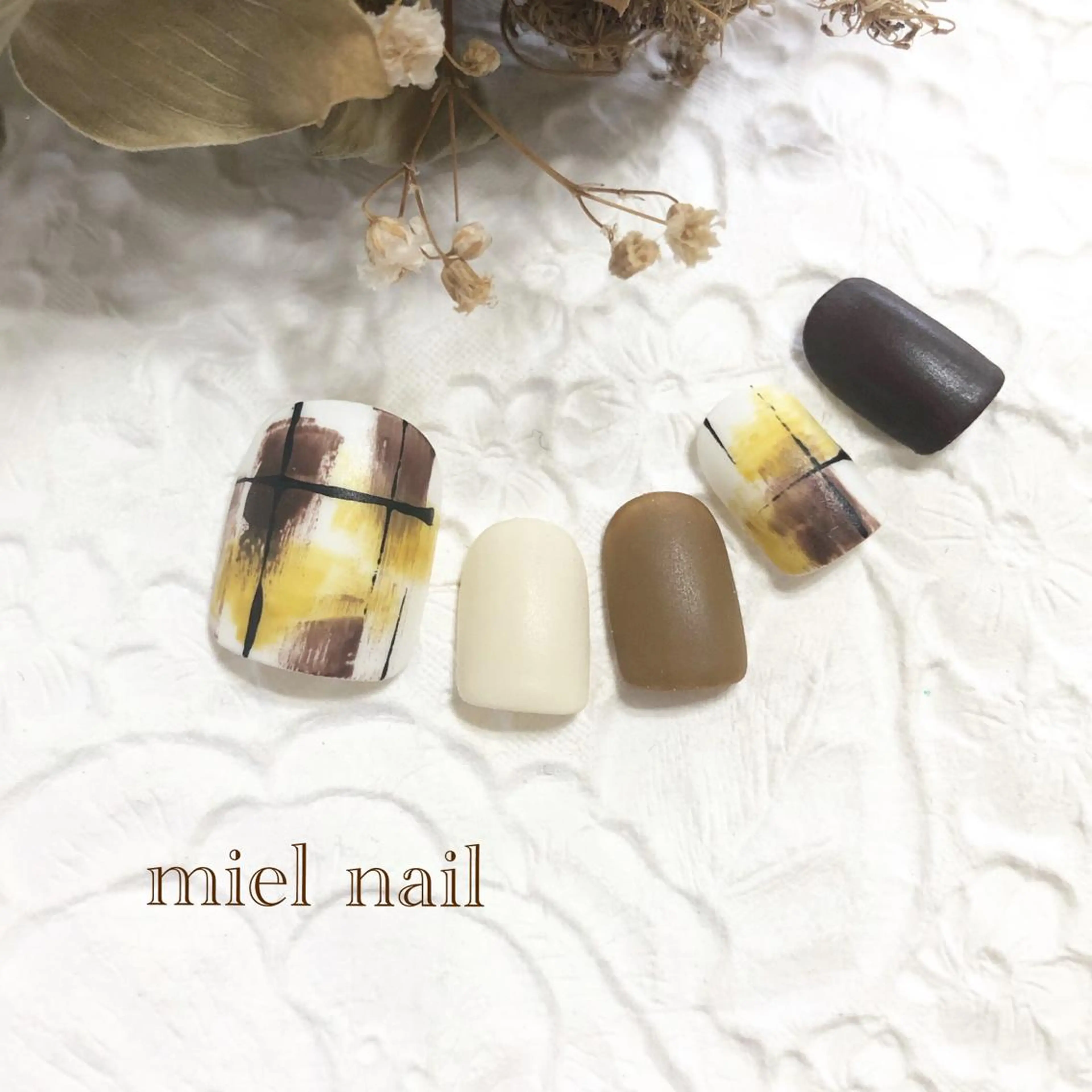 ネイル miel nailのネイルデザイン