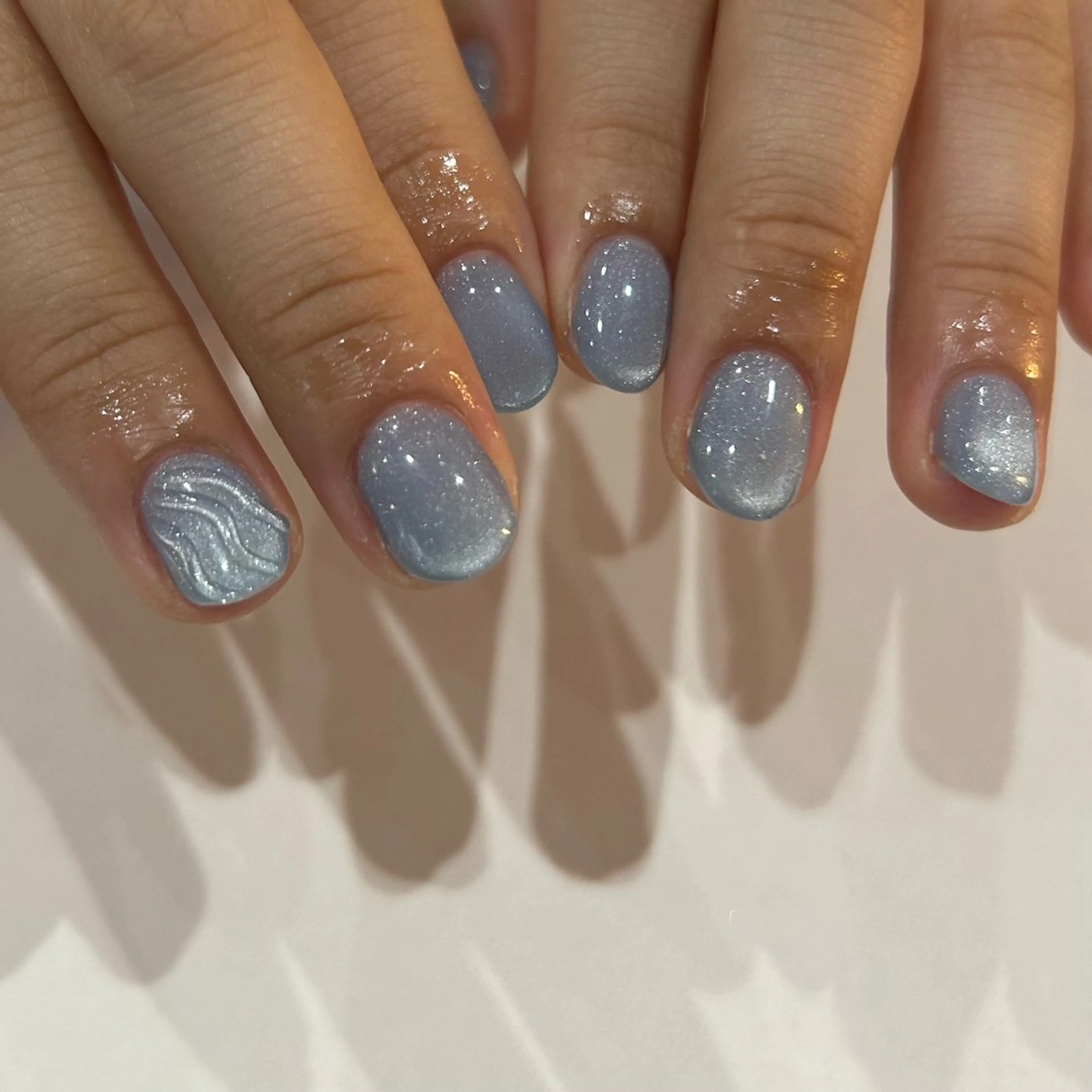 ネイル マグネットネイル ハンドネイル scré as Ételのネイルデザイン