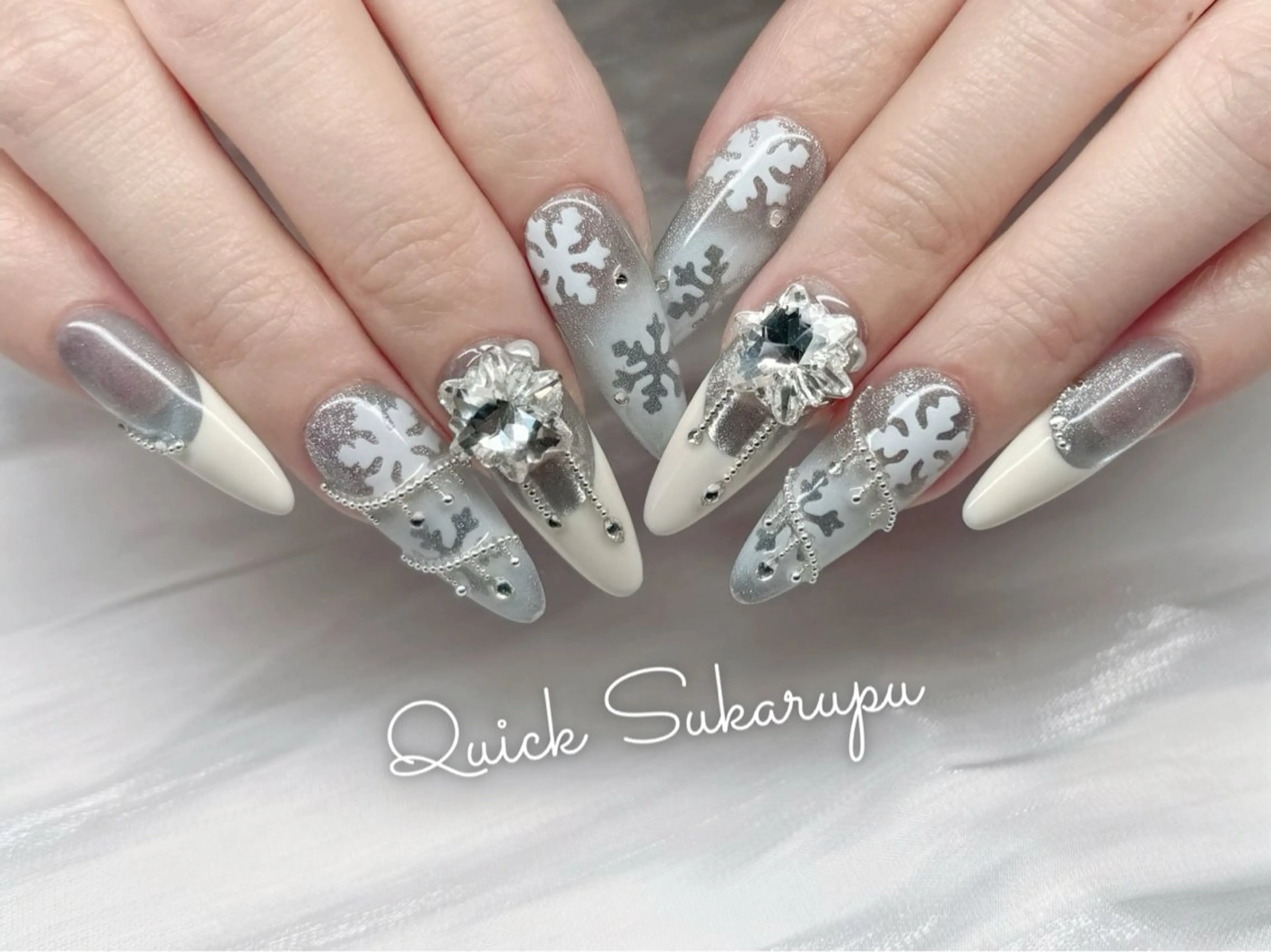 ネイル ハンドネイル Quick Sukarupu新宿のネイルデザイン
