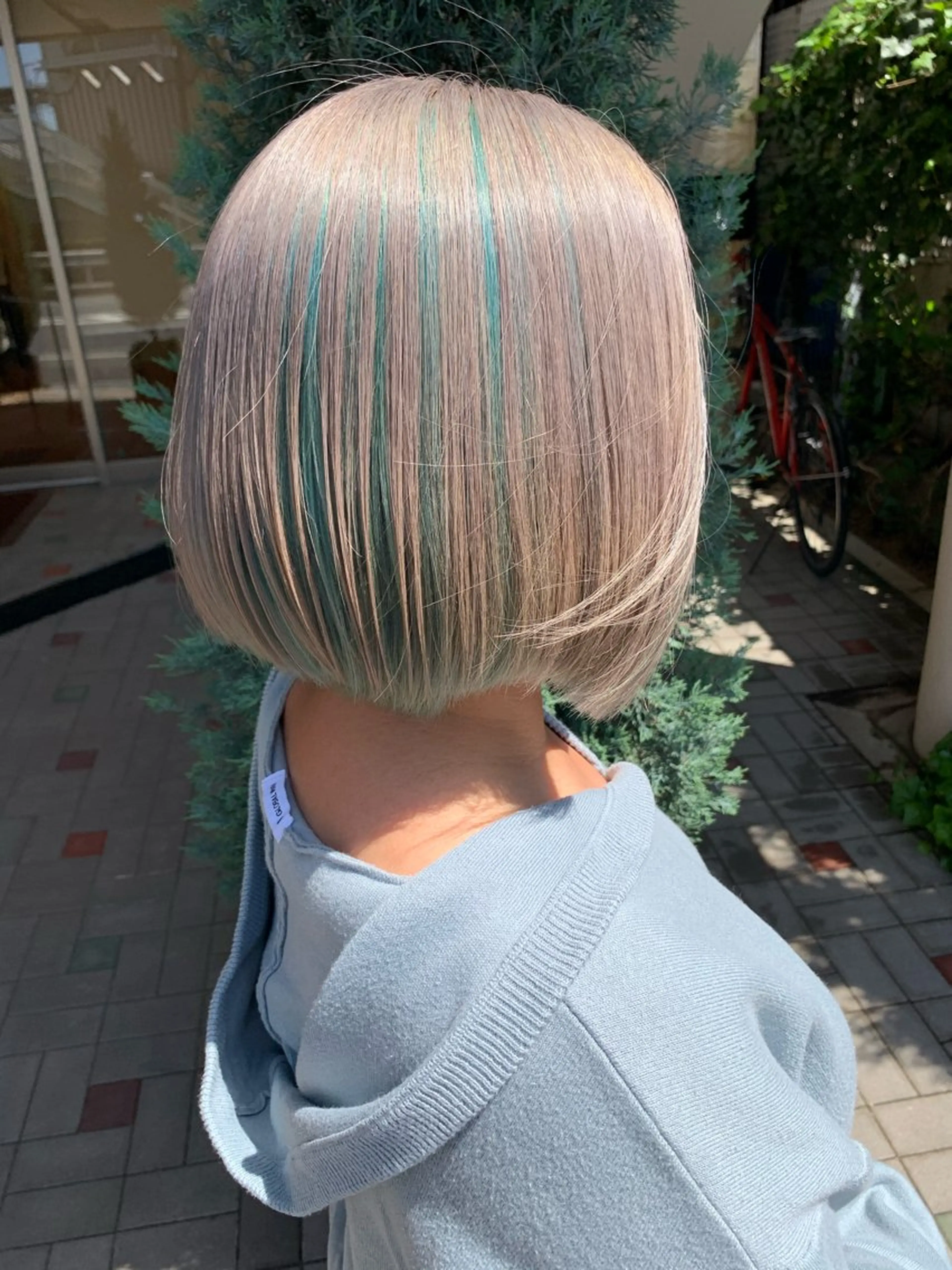 ショート ボブ ブリーチ指名 No１🏆RENのヘアスタイル