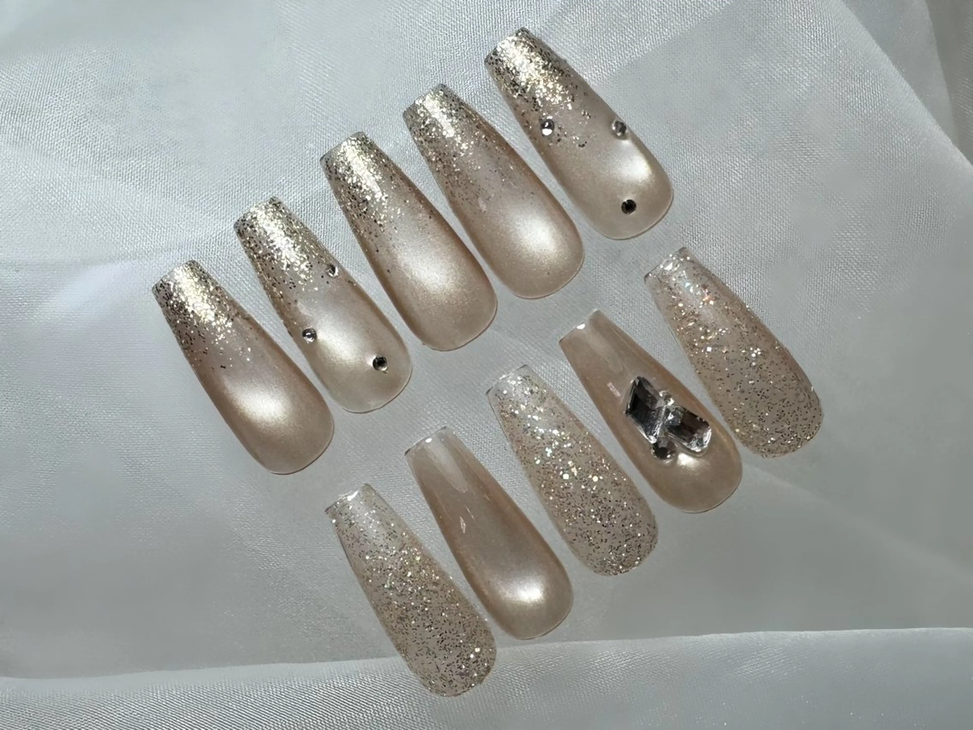 ネイル アートネイル ハンドネイル KUON 本町・堺筋本町・北浜のネイルデザイン