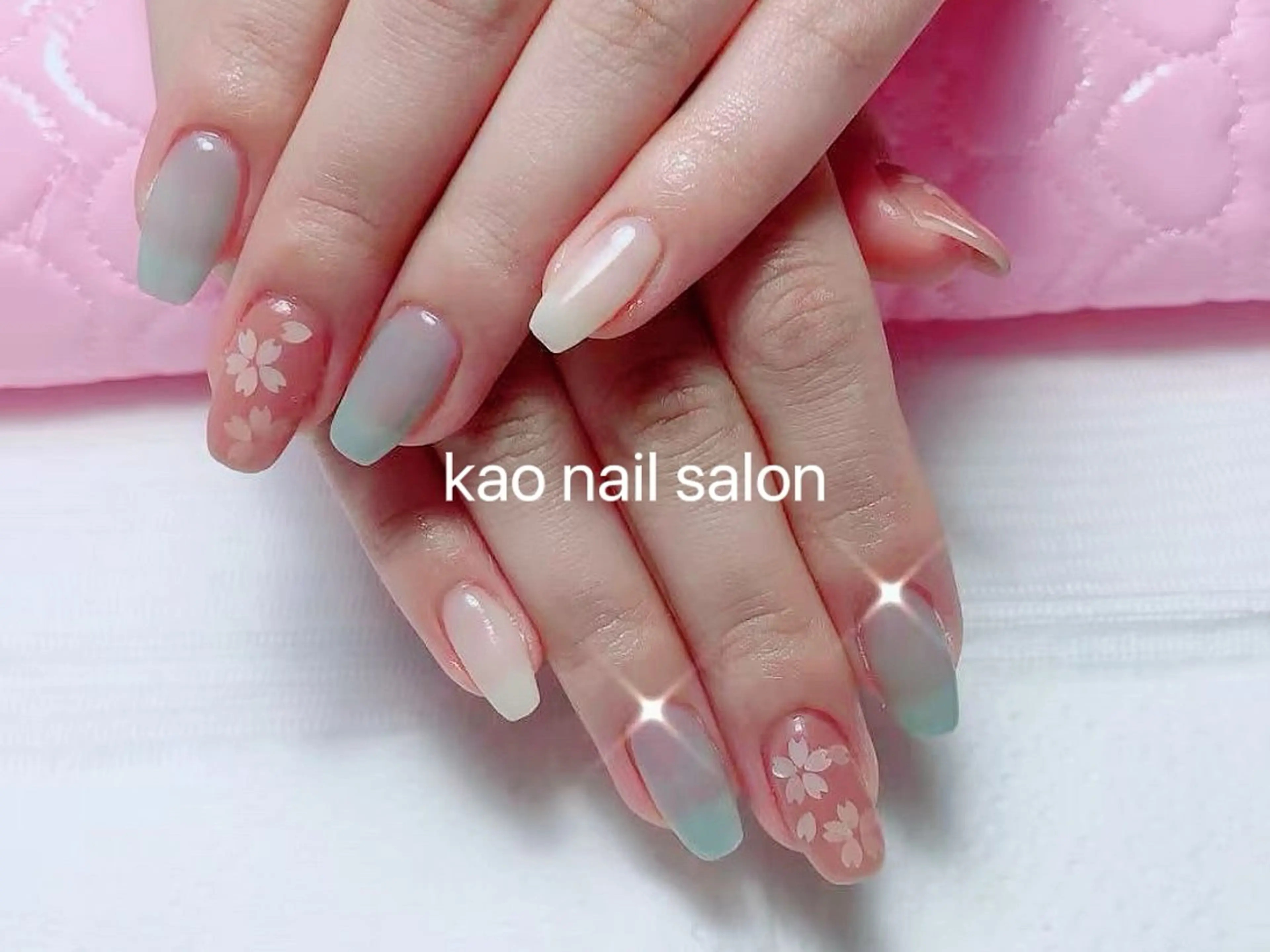 ネイル チークネイル 長さ出し フレンチネイル ジェルネイル ガラスフレンチ ハンドネイル kao nail マグネット/長さだしのネイルデザイン