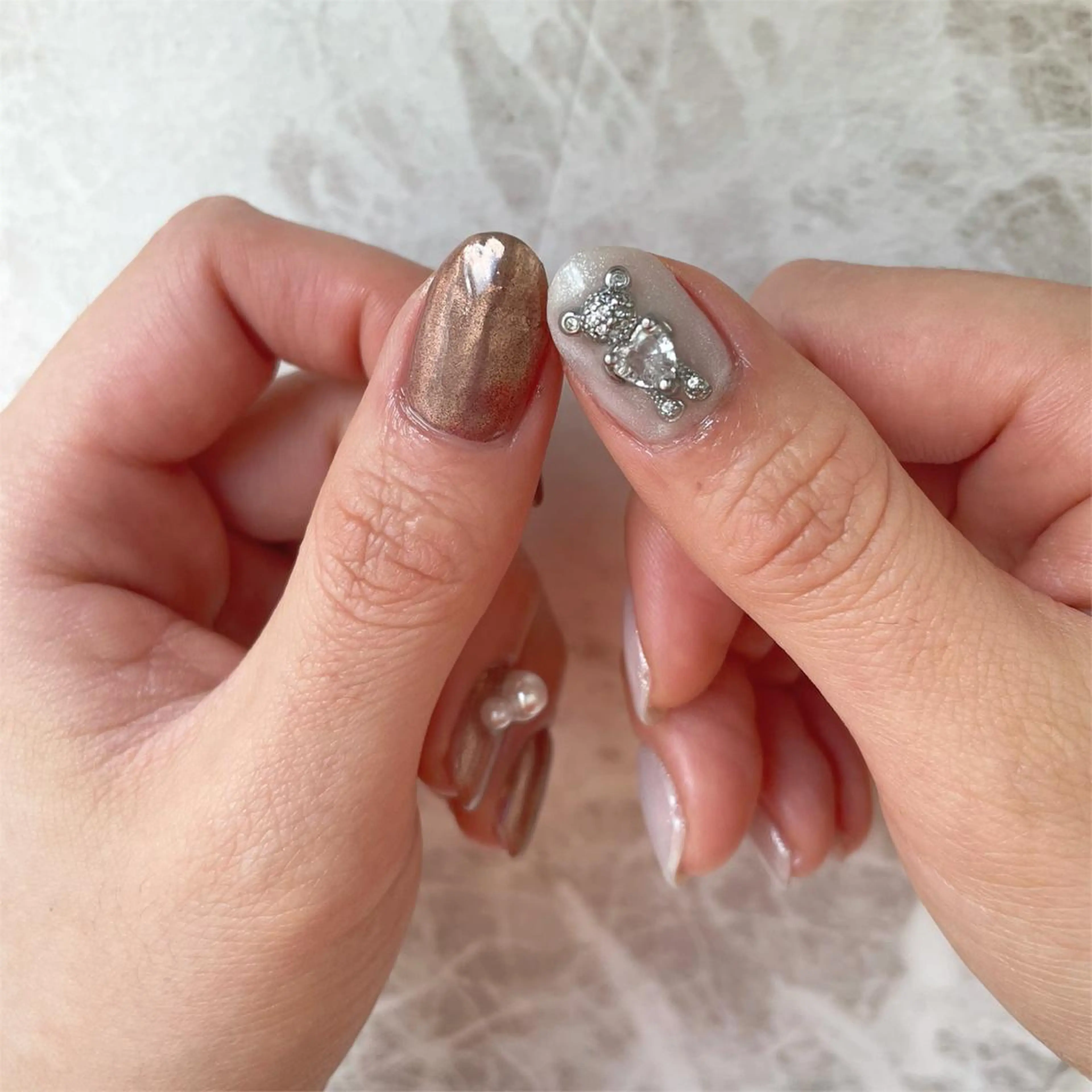 ネイル essence所属・pétit maakoのネイルデザイン