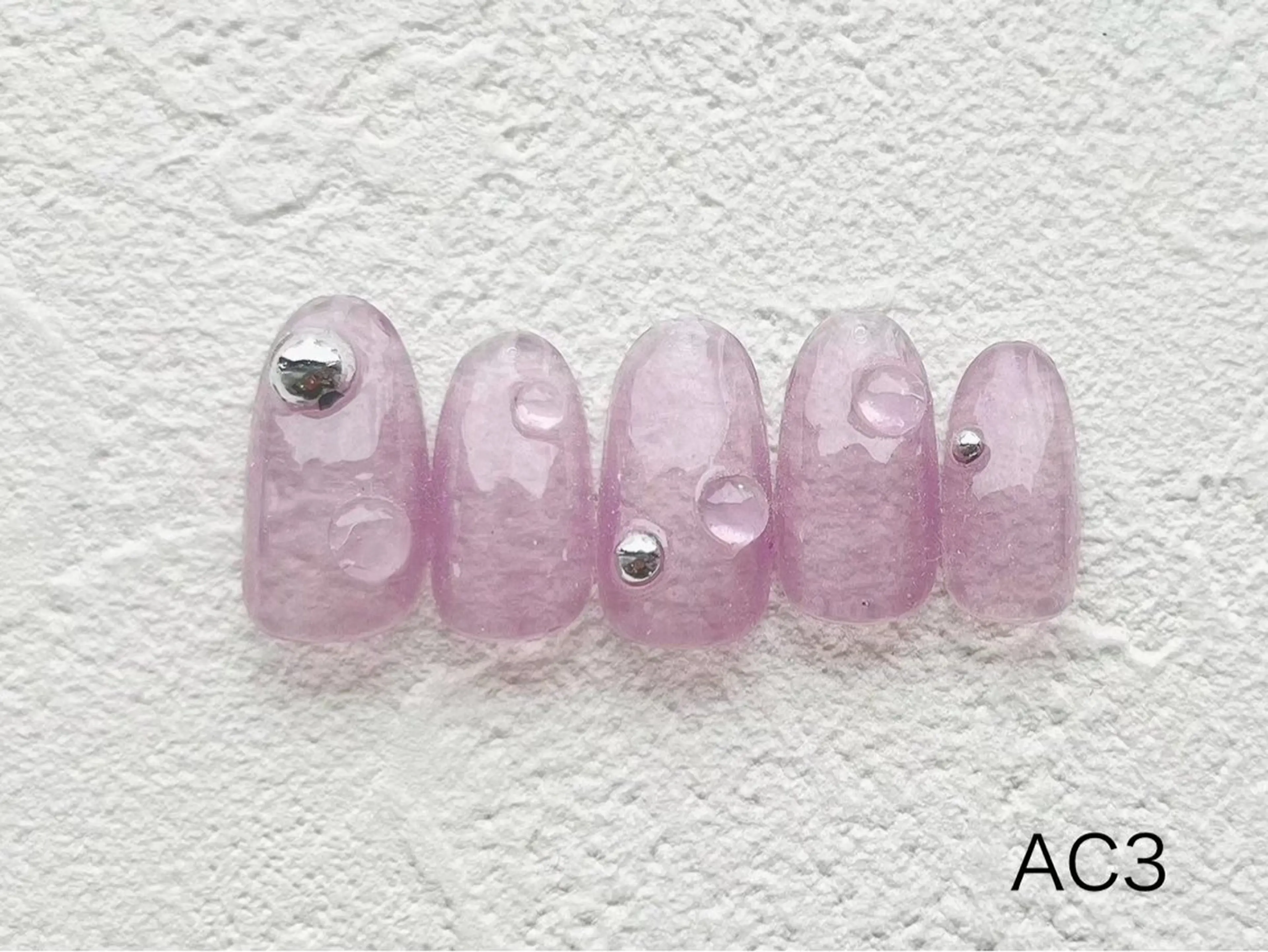 ネイル BEAUTY LINE湘南台所属・菊池 美鈴のネイルデザイン