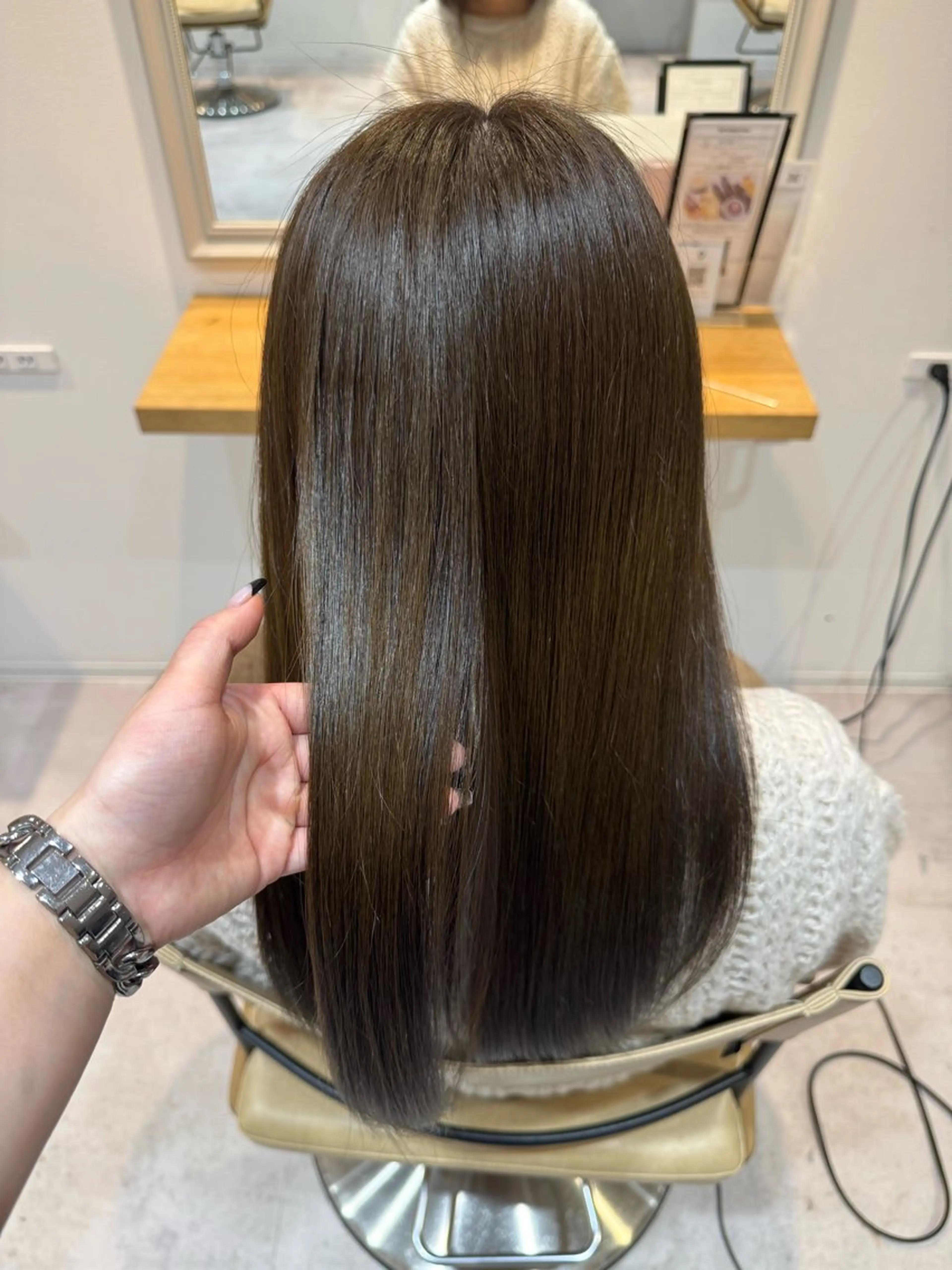 ロング ヘアカラー トリートメント fuka .のヘアスタイル