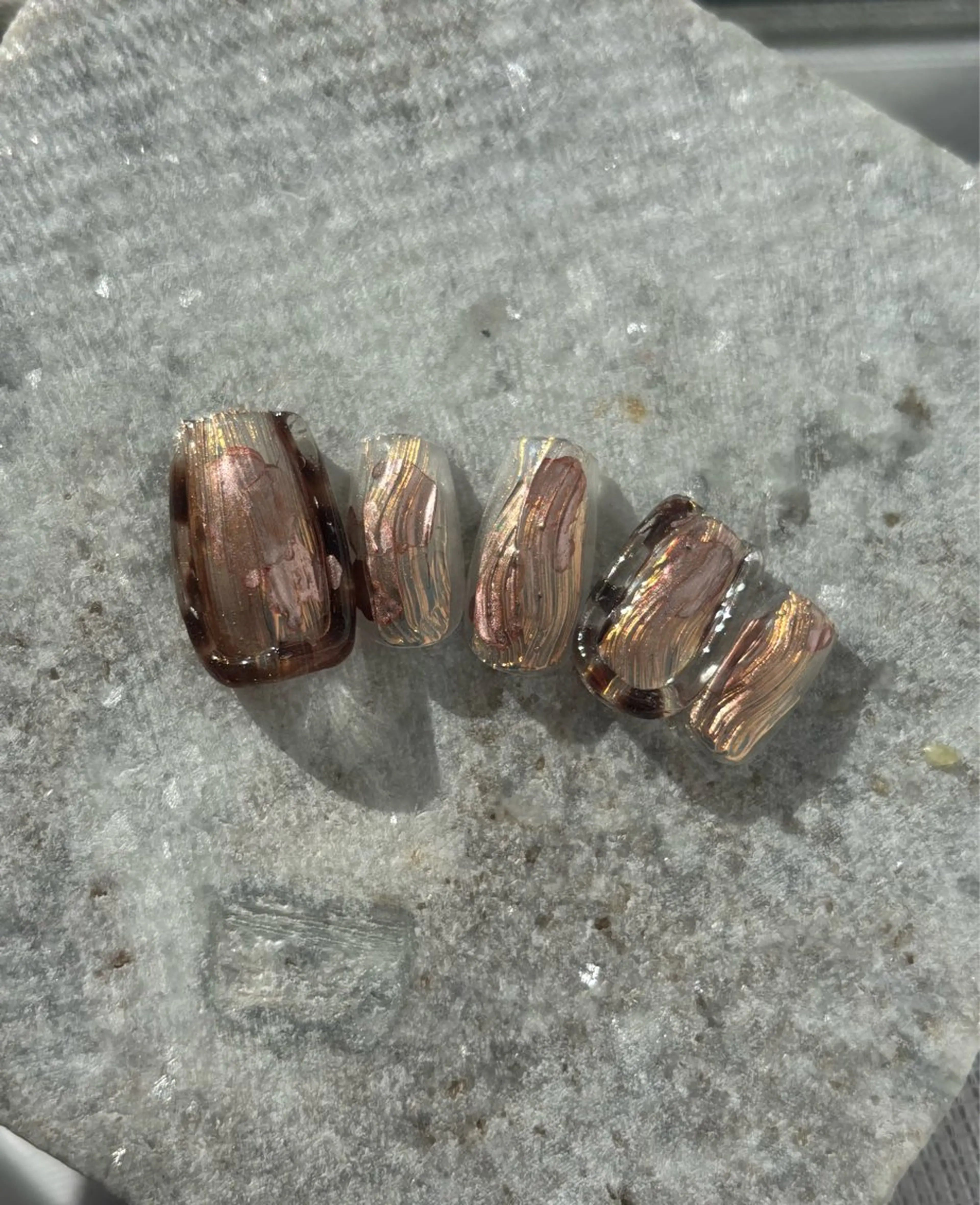 ネイル アートネイル ニュアンスネイル ハンドネイル 三本 綾奈のネイルデザイン