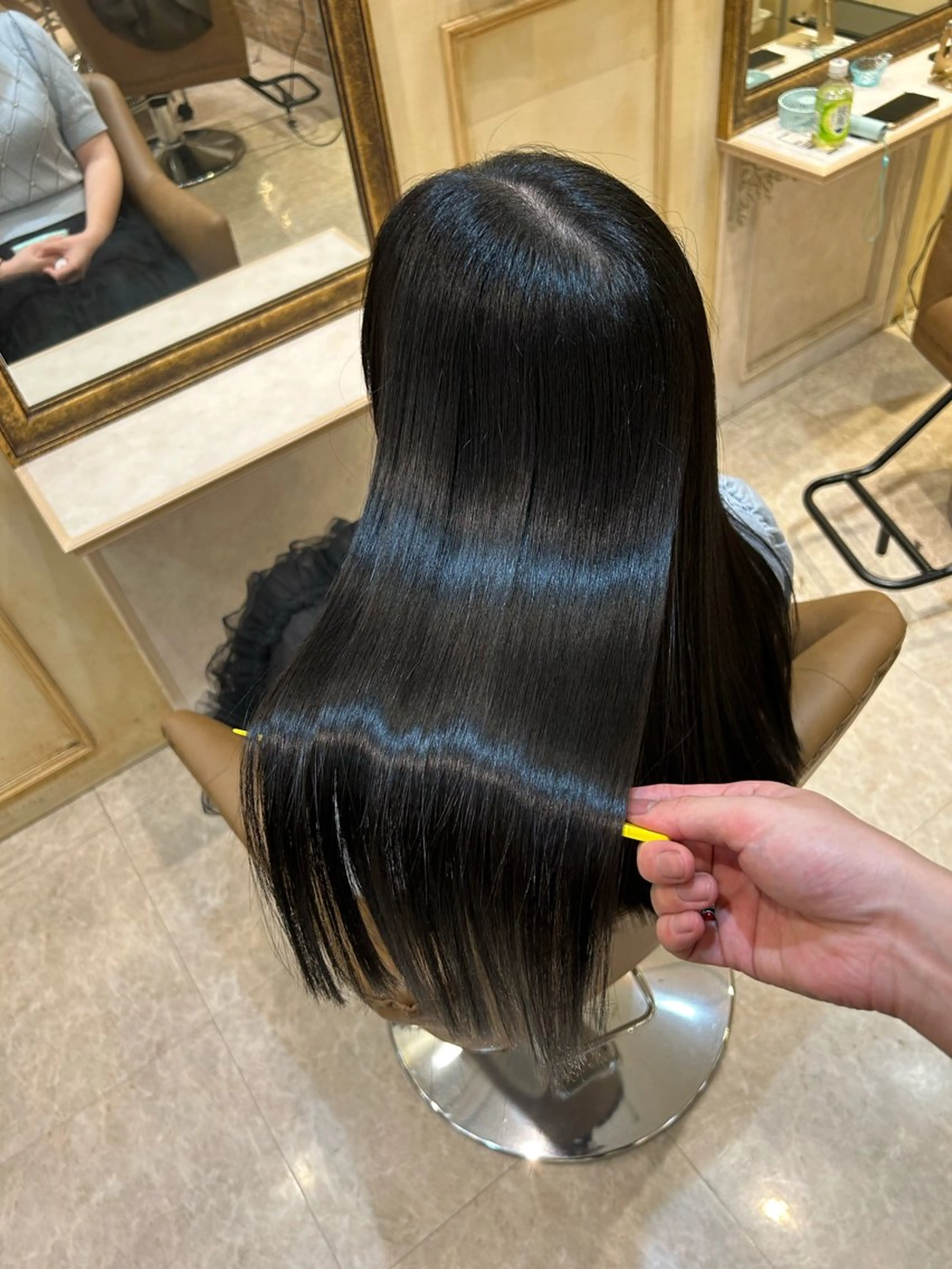 ロング パーマ 髪質改善 縮毛矯正 カット ヘアカラー トリートメント 🌹【代表】古川暁 髪質改善縮毛矯正🌹のヘアスタイル