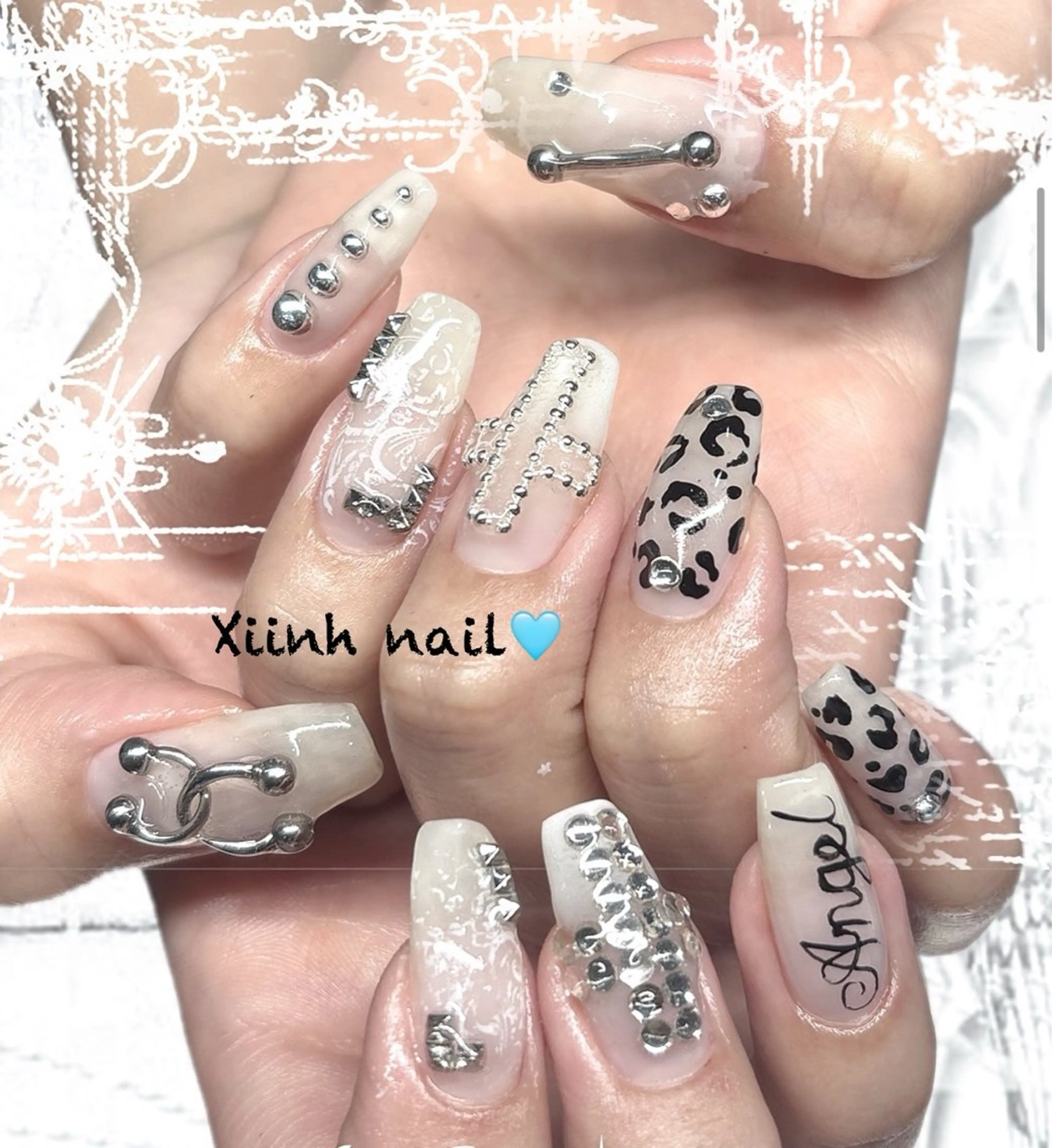 ネイル チークネイル 桜ネイル フットネイル フレンチネイル ジェルネイル XIINH NAIL SALONのネイルデザイン