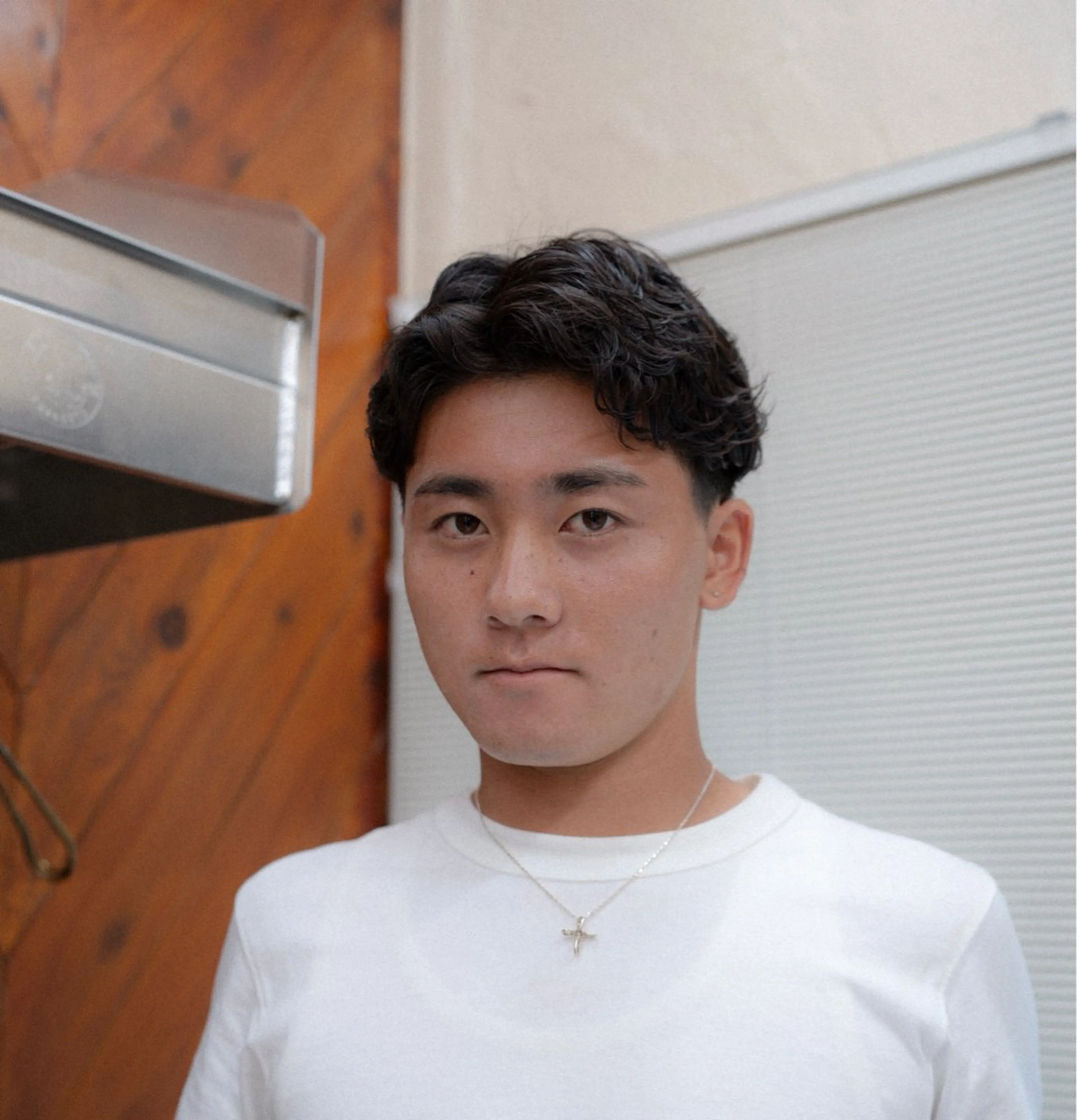 ショート カラー パーマ メンズ センターパート メンズパーマ 🔗メンズサロン🔗 Kieのヘアスタイル