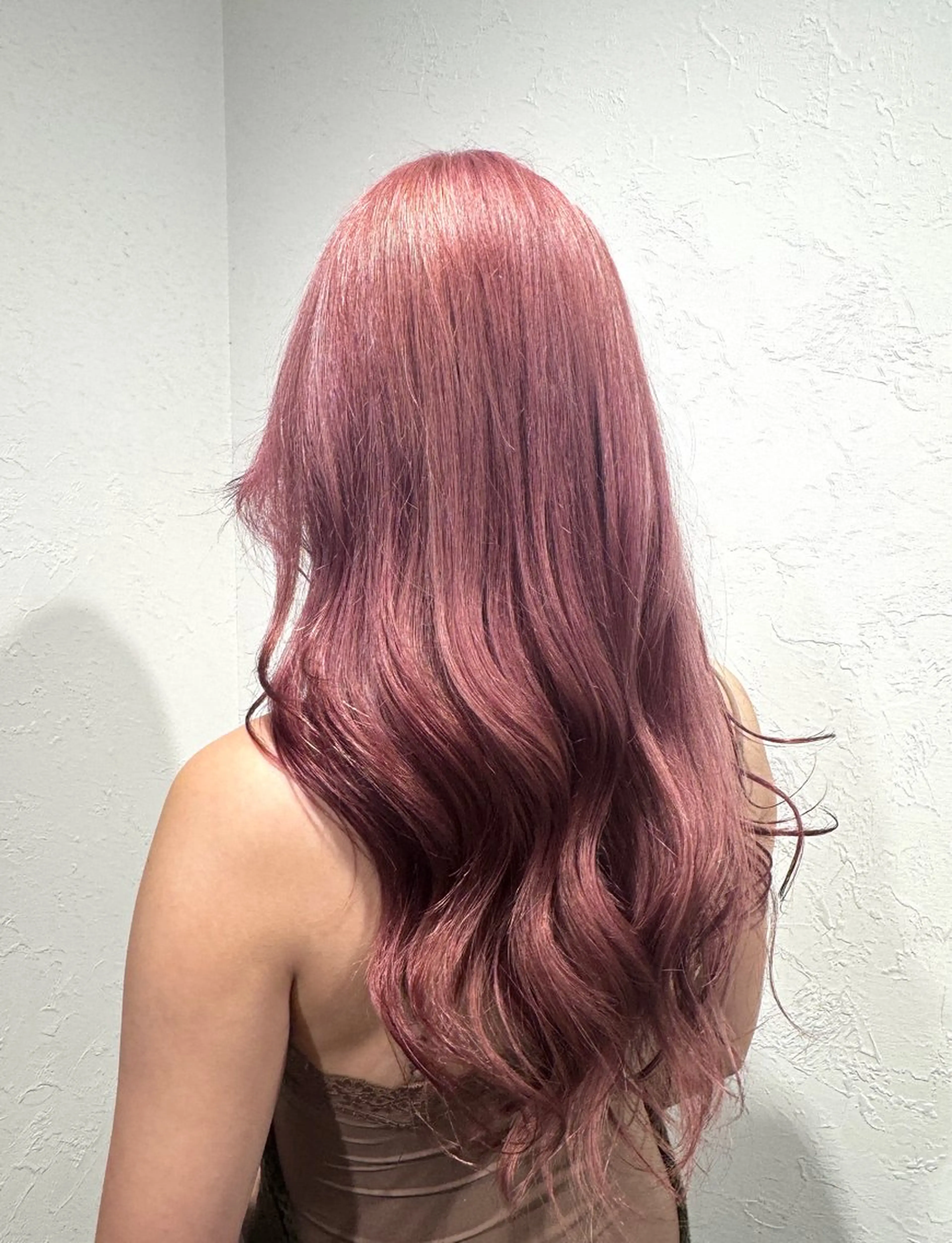 ロング カラー ハイトーン/レイヤー /艶カラー🎀のヘアスタイル