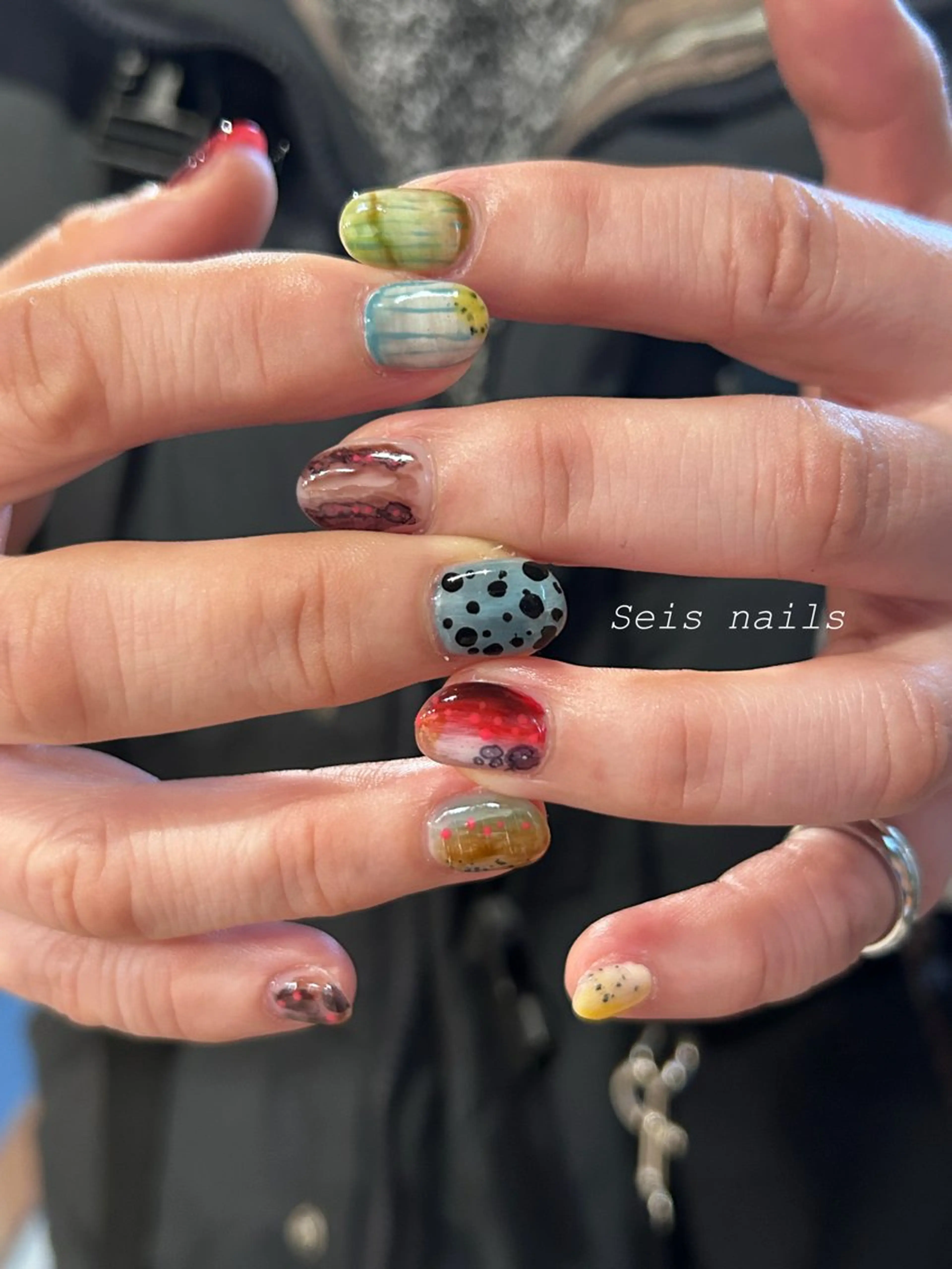 ネイル ハンドネイル Seis Shihoのネイルデザイン
