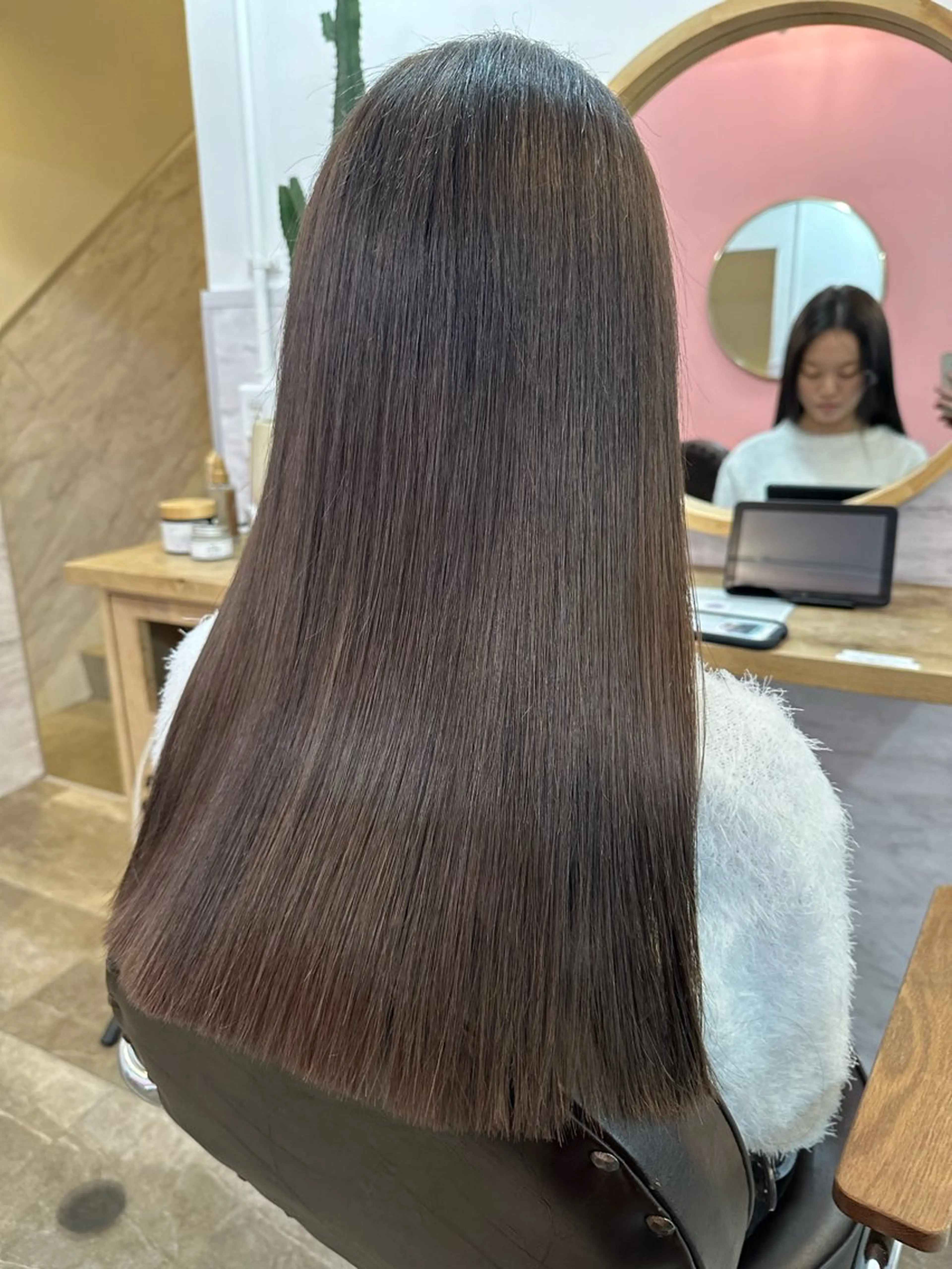 『本日限定』透明感ケアカラー＋高保湿トリートメント☀️の写真