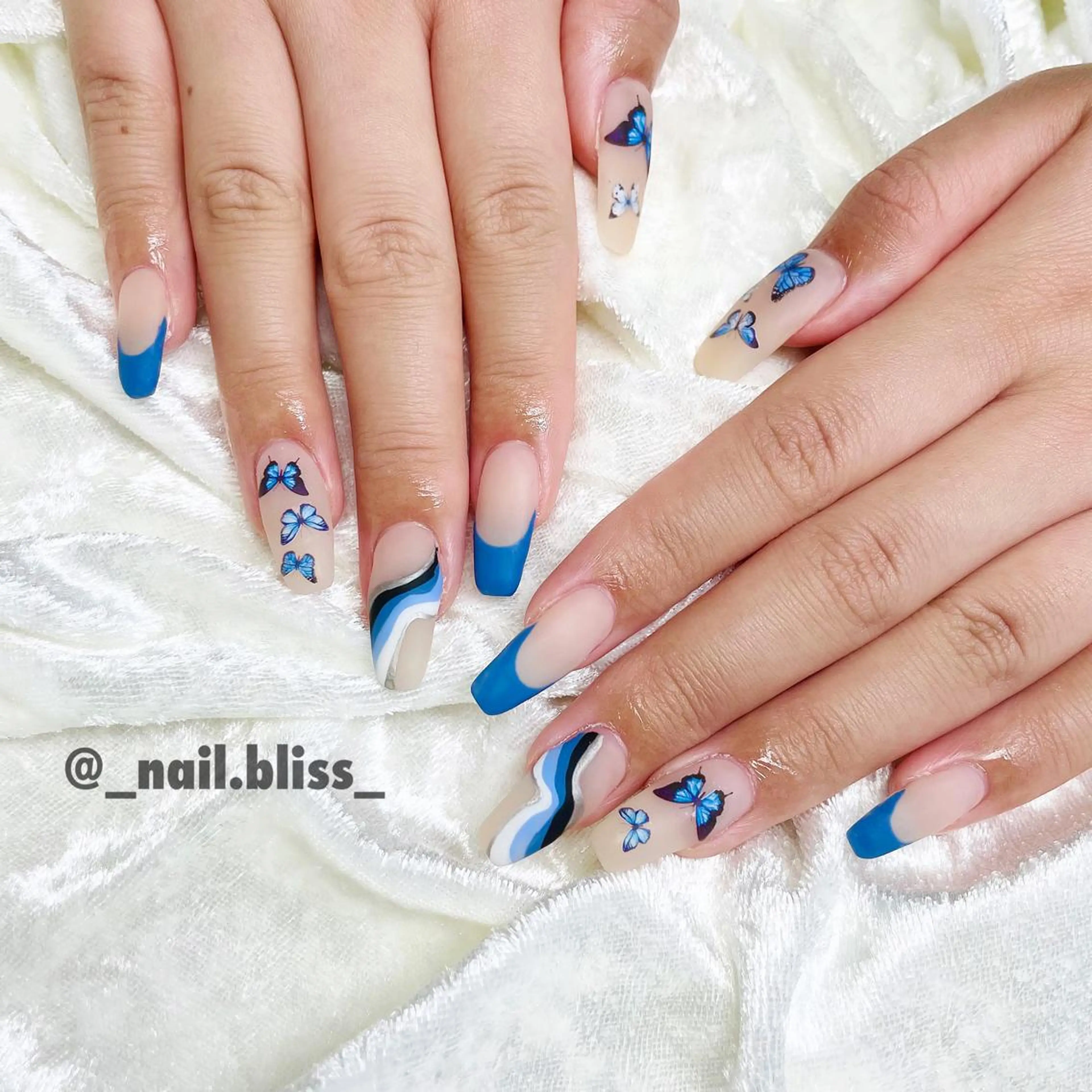 ネイル マットネイル ハンドネイル NAIL BLISSのネイルデザイン