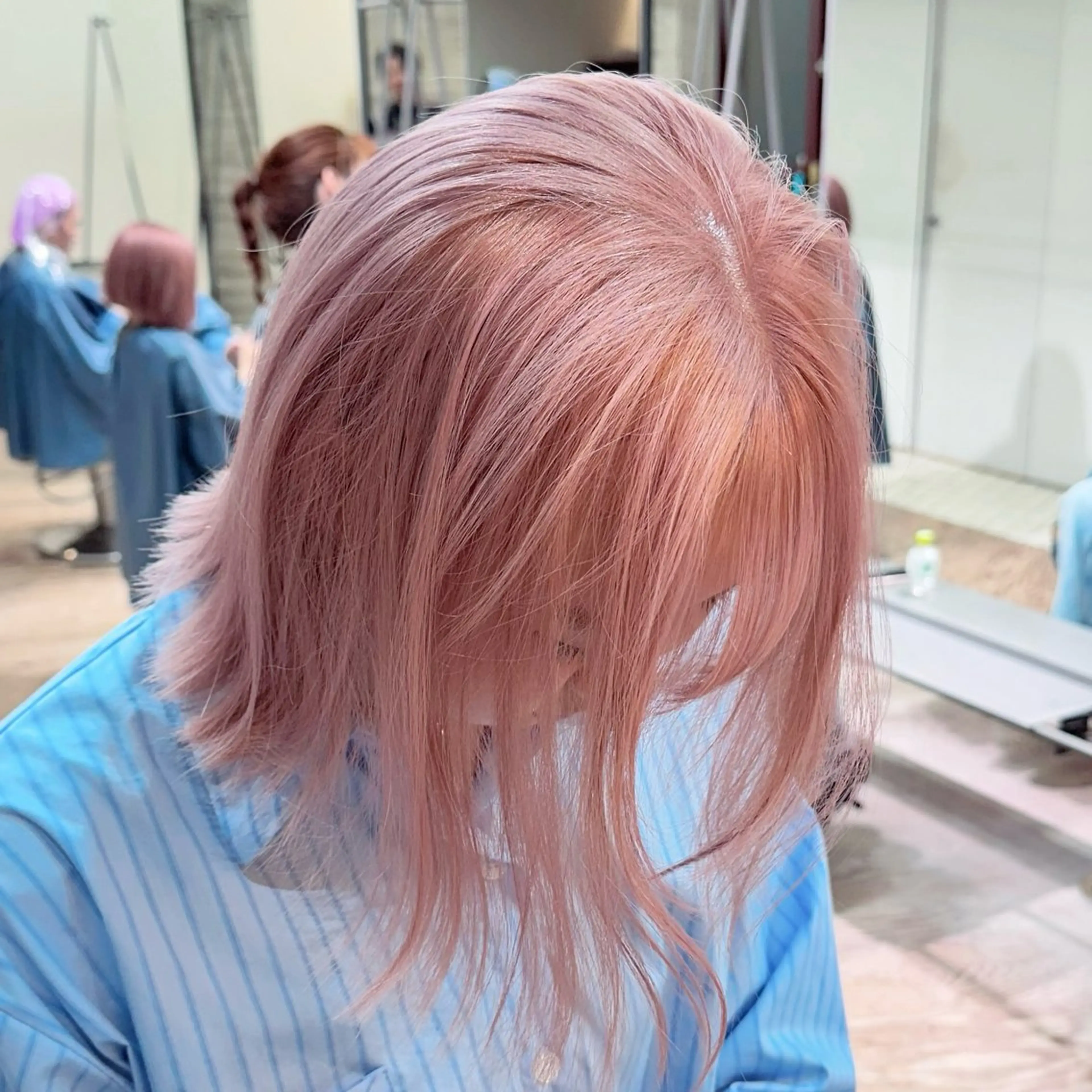 カラー RINA .のヘアスタイル