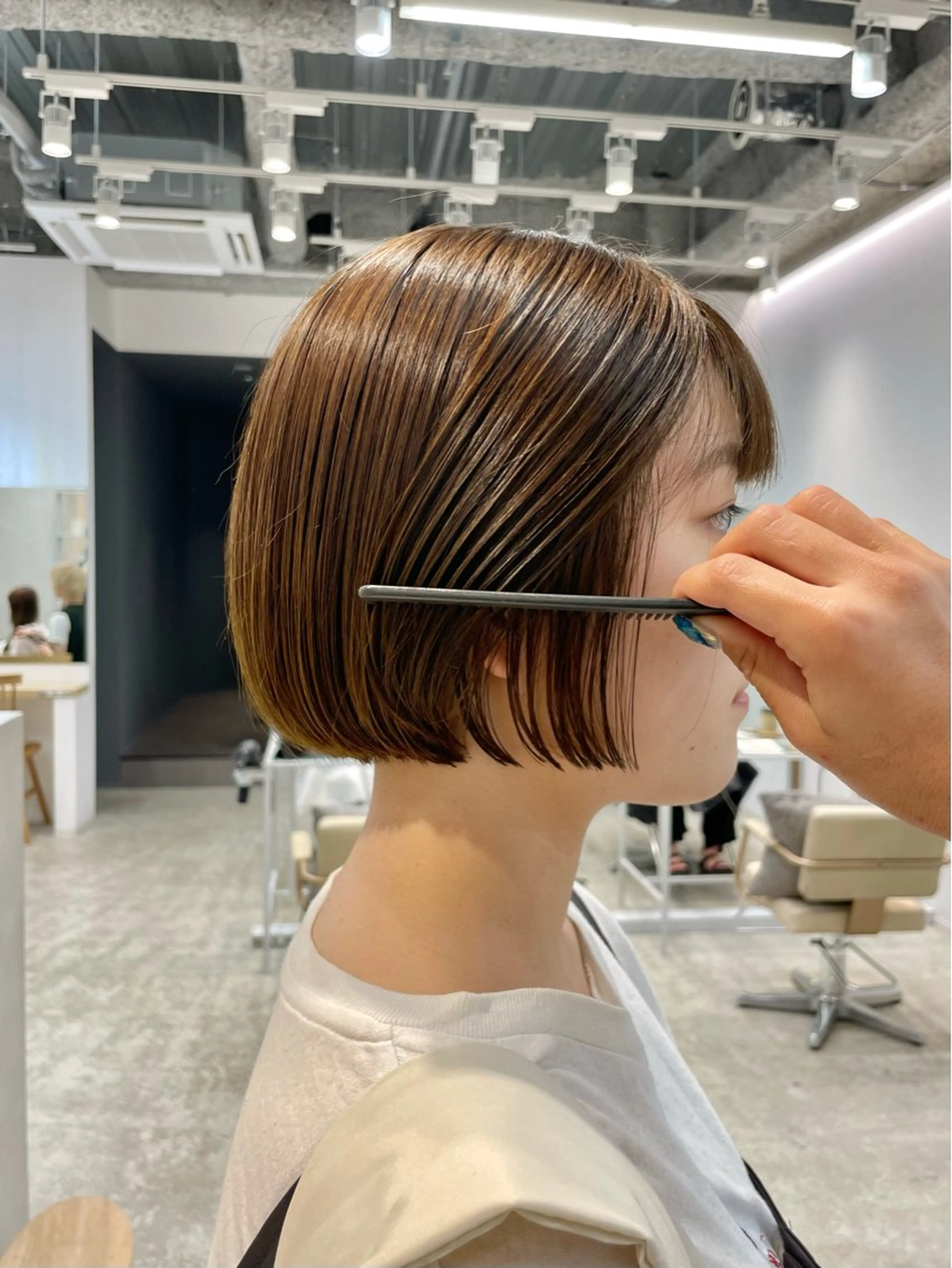 ショート ボブ レイヤーカット Kinoのヘアスタイル
