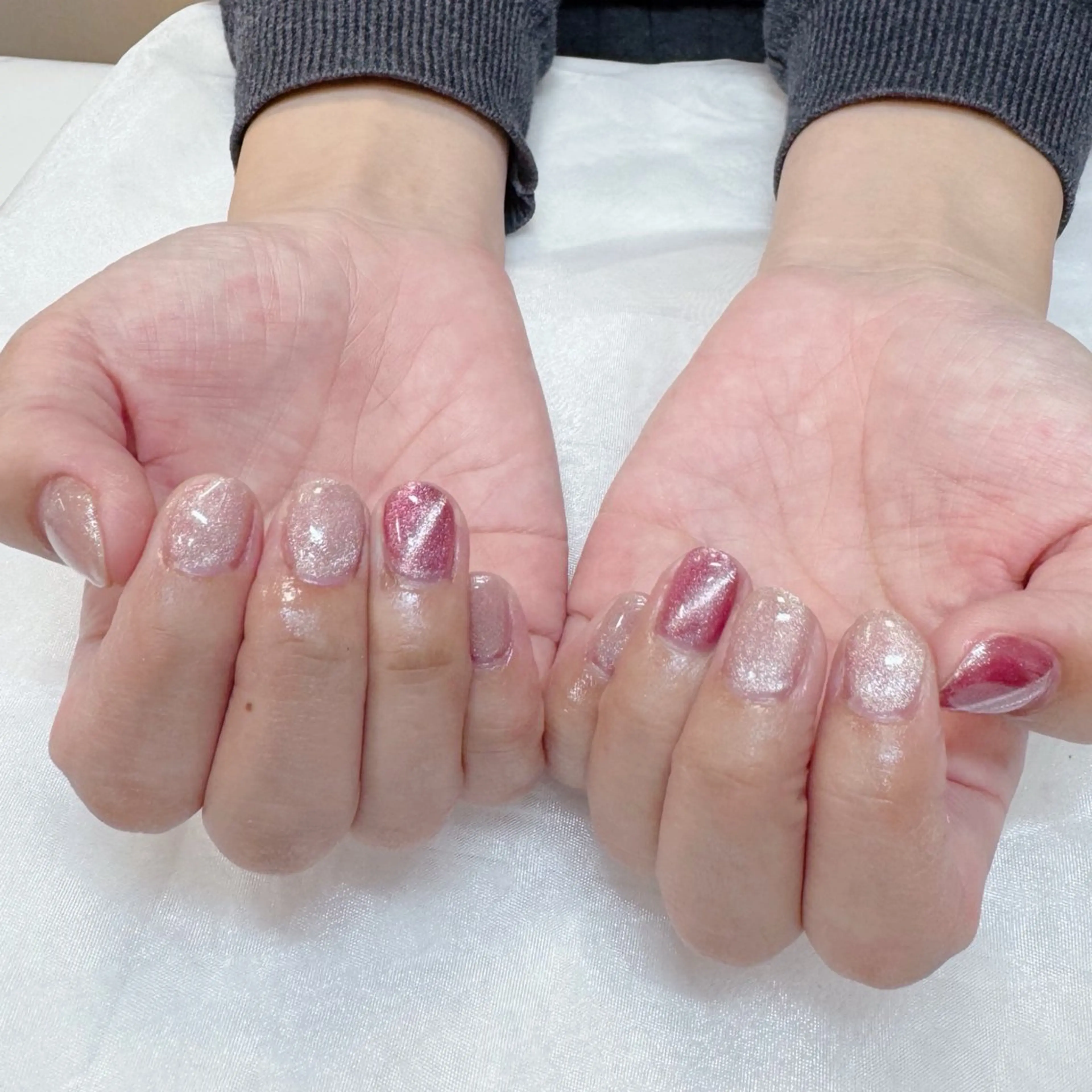 ネイル キラキラネイル マグネットネイル ピンク maruyasu. yのネイルデザイン