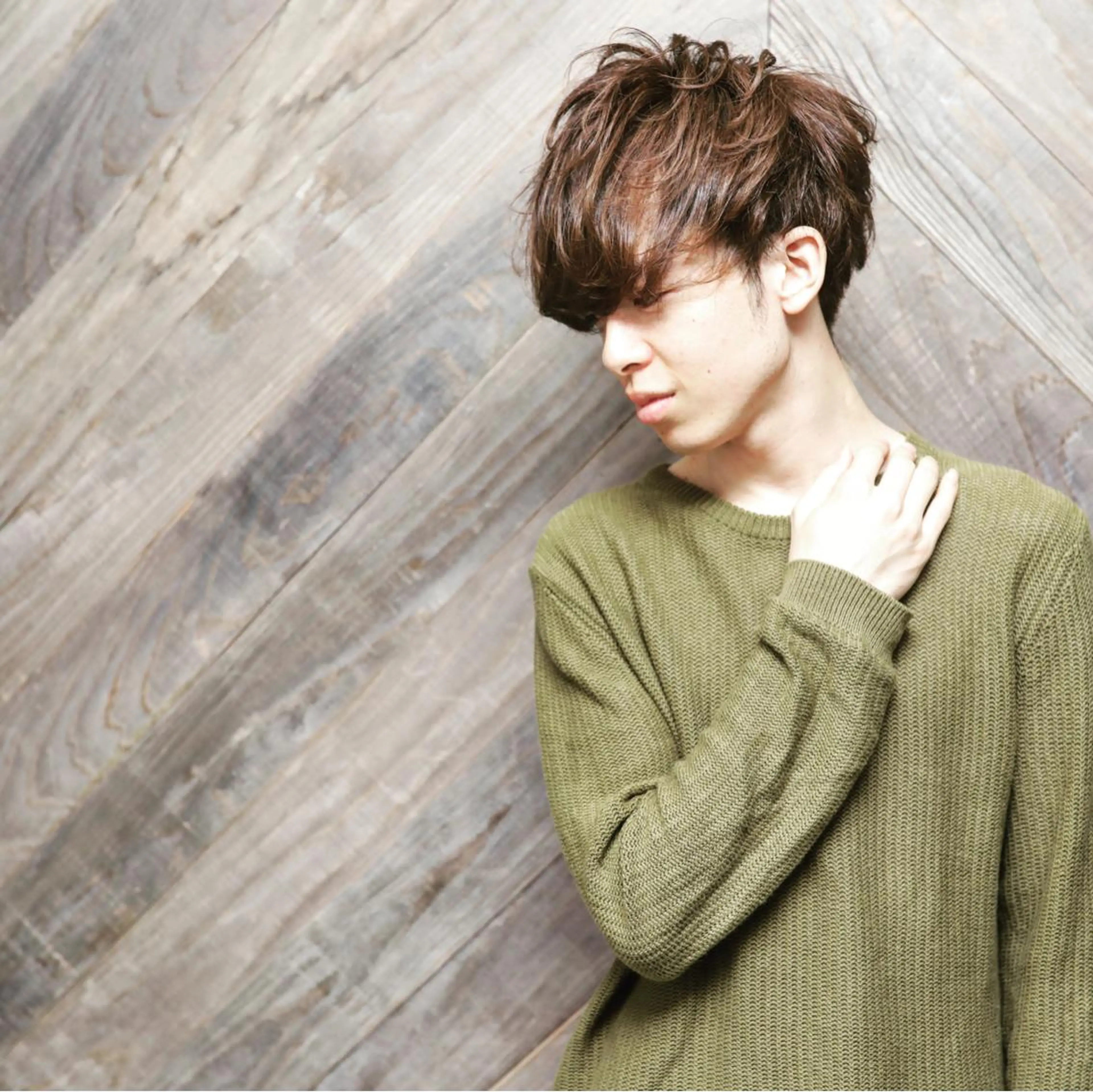 ショート カラー パーマ メンズ カット ヘアカラー トリートメント Lolonois池田 代表 鍜治本颯太のヘアスタイル