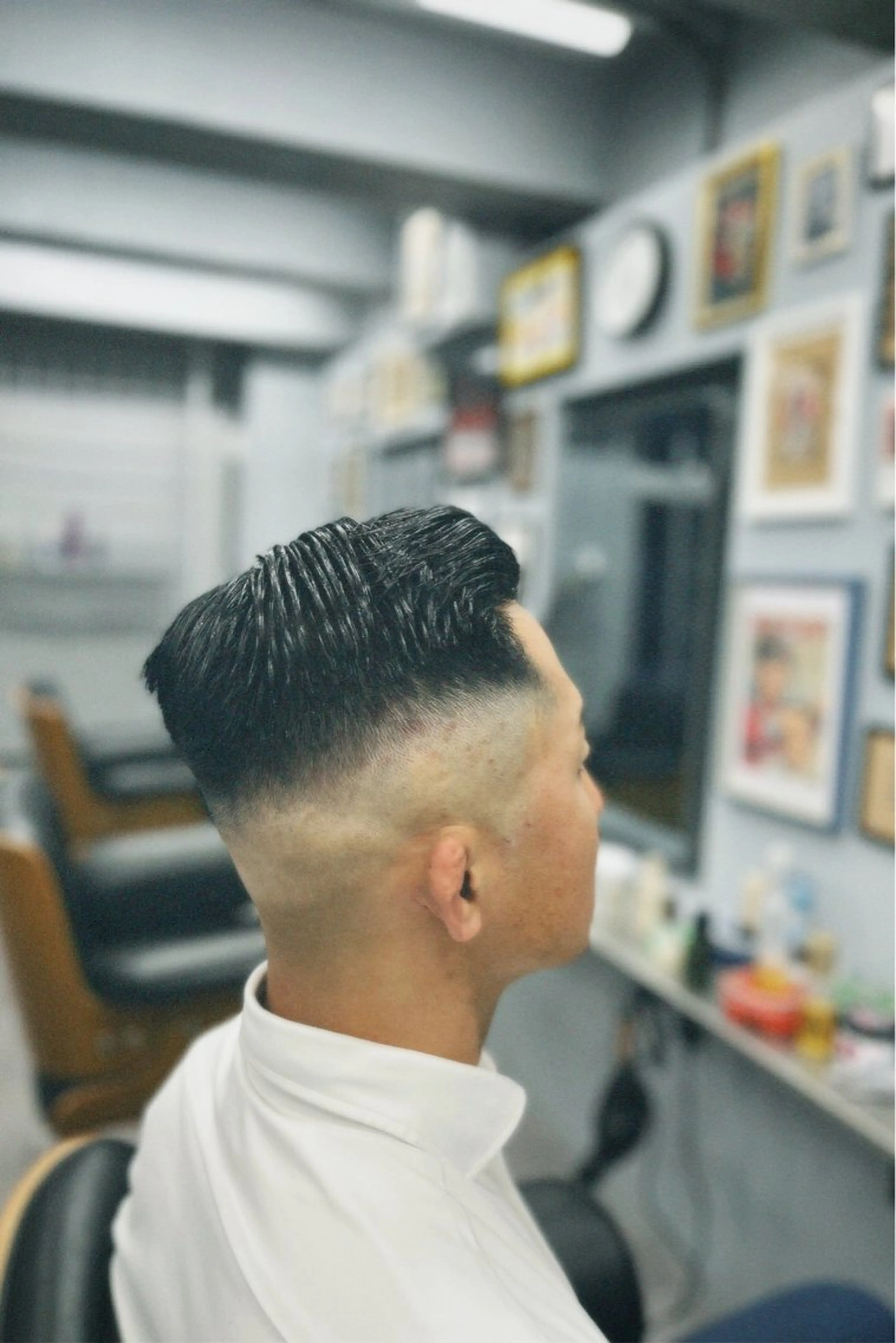 ショート メンズ センターパート フェードカット マッシュ メンズパーマ メンズツイストパーマ icon Blue所属・池袋メンズパーマ フェード純平のヘアスタイル