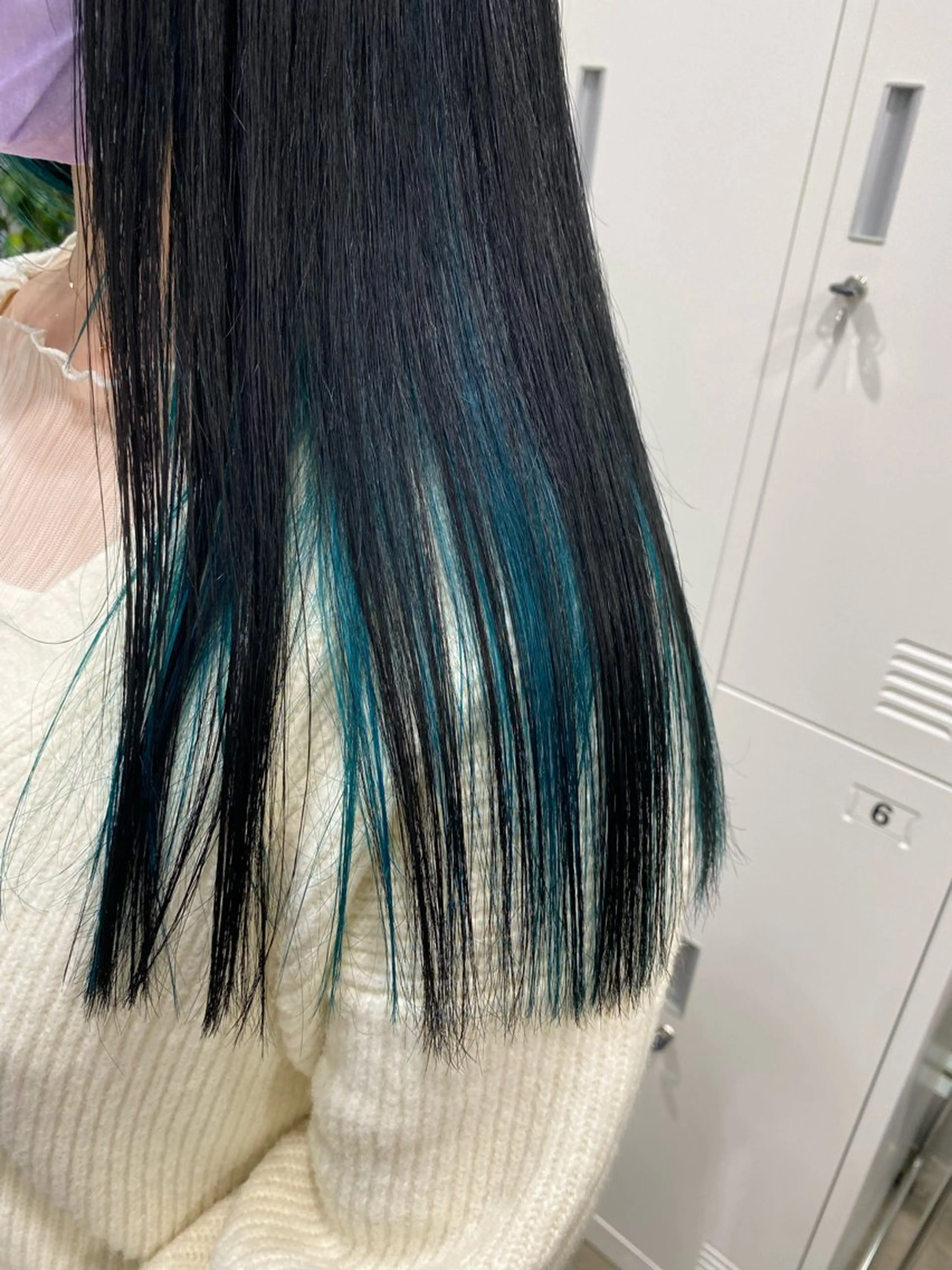 カラー TORA🐯 /XENA表参道のヘアスタイル