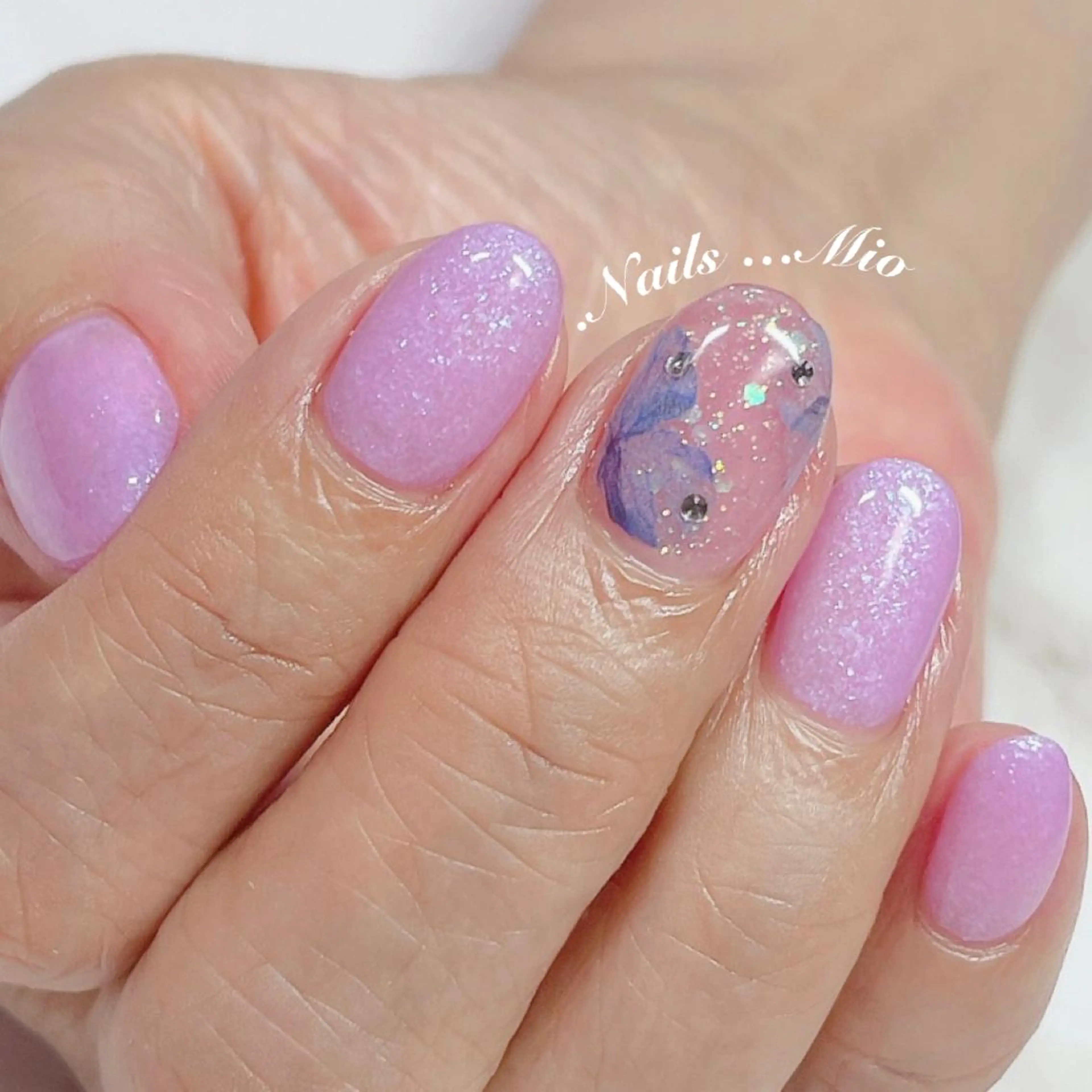ネイル アートネイル ジェルネイル ワンカラーネイル .Nails Mio 赤羽西ネイルサロンのネイルデザイン
