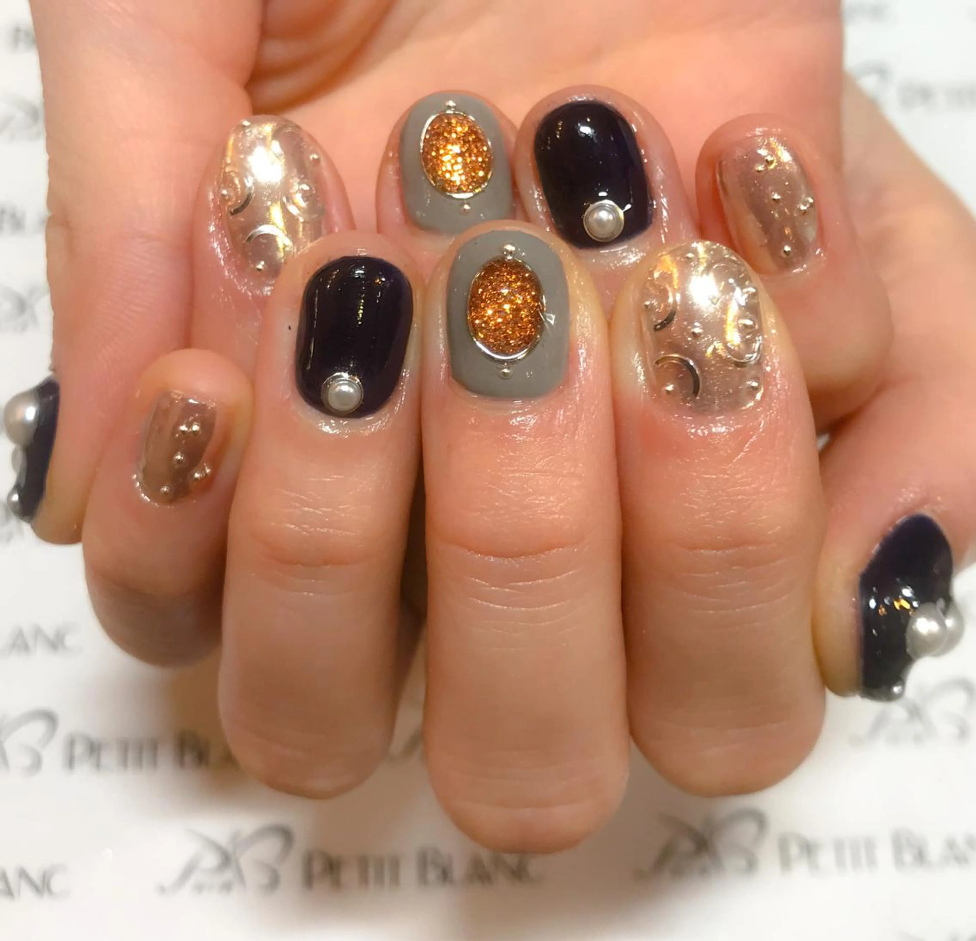 ネイル アートネイル ジェルネイル PetitBlanc KAZUKIのネイルデザイン