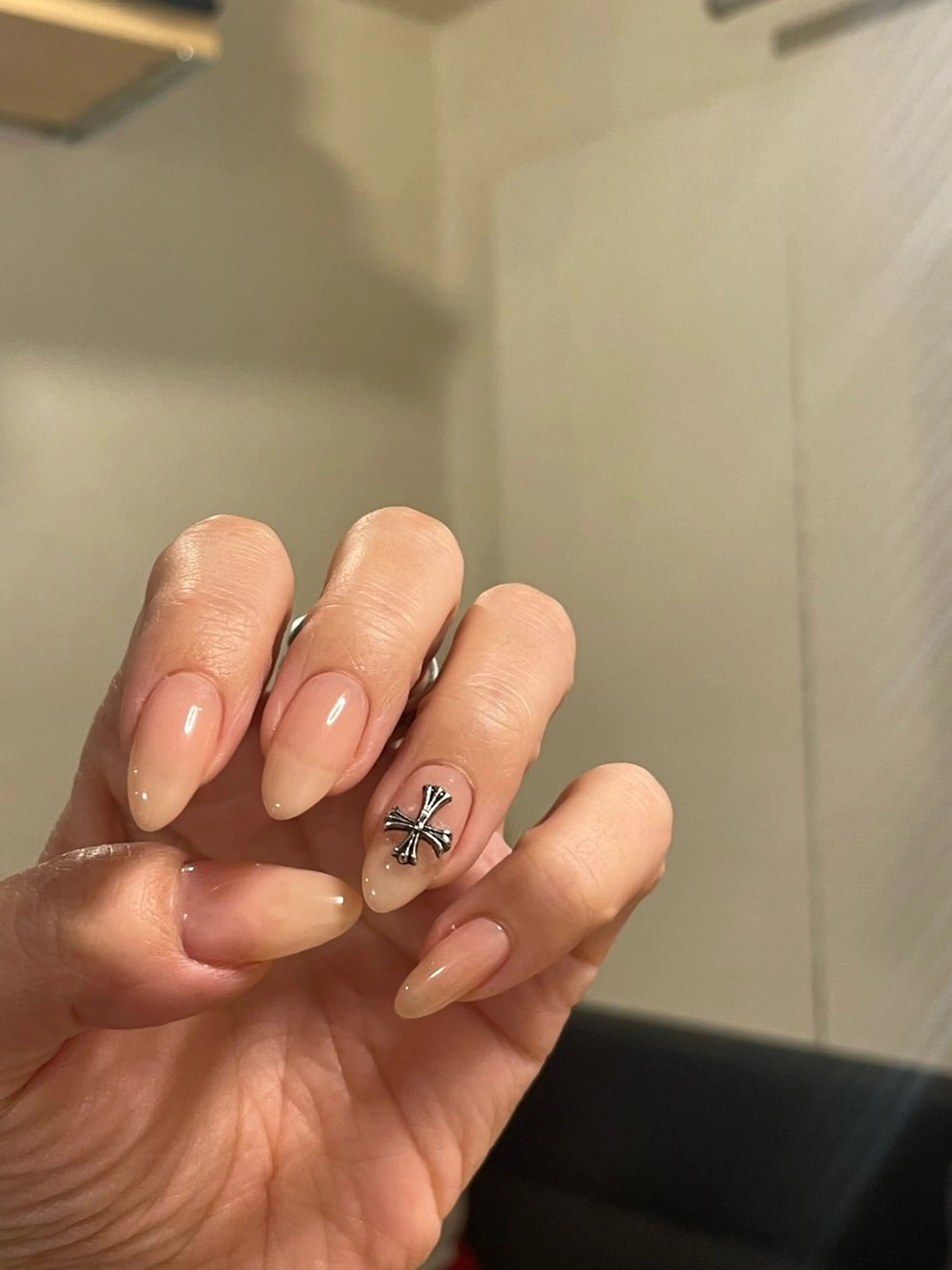 ネイル ハンドネイル Me d'eau所属・Me d'eau Rinaのネイルデザイン