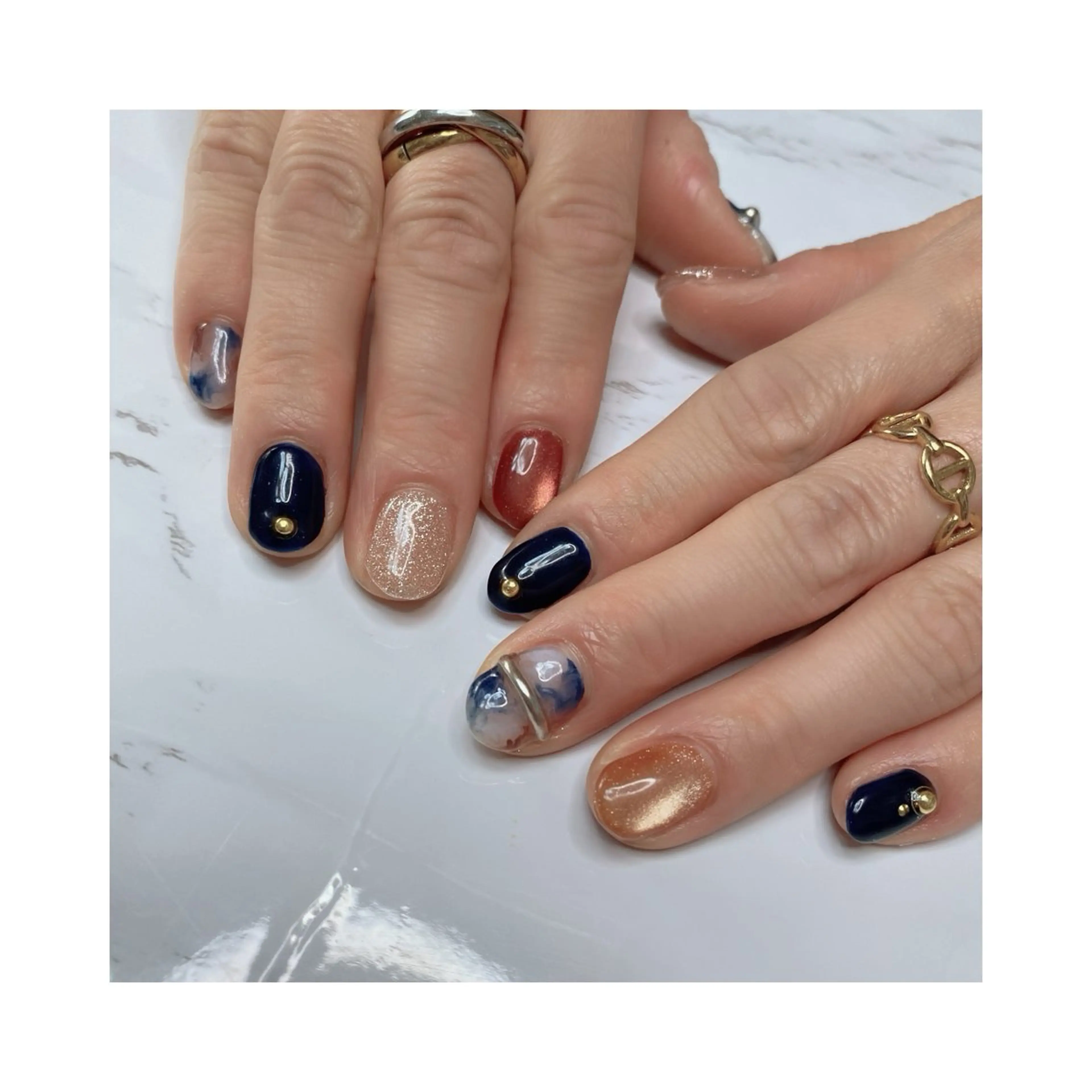 ネイル マグネットネイル ニュアンスネイル オレンジ 上田 風香のネイルデザイン