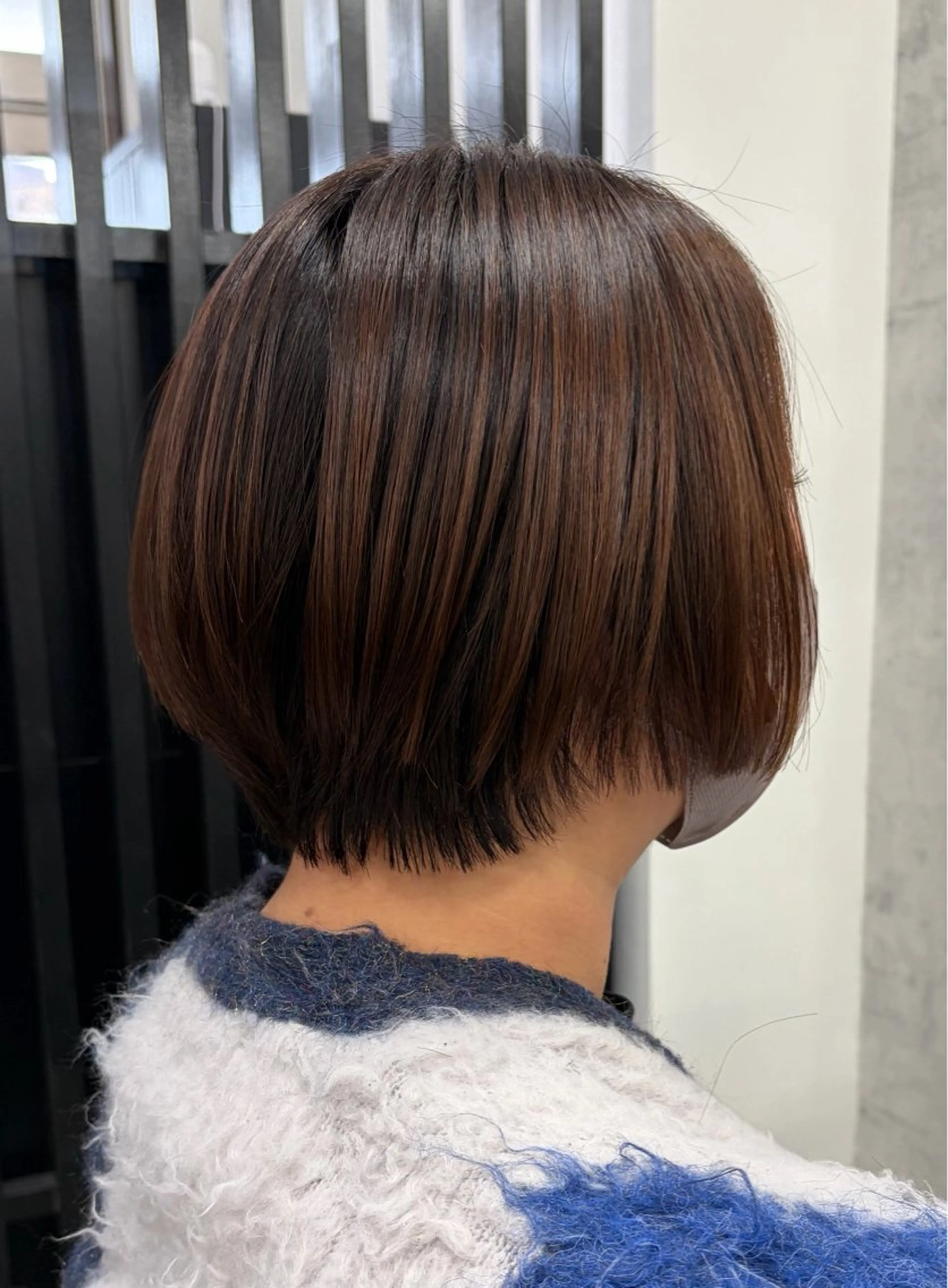 ショート カット 飯田 冴のヘアスタイル