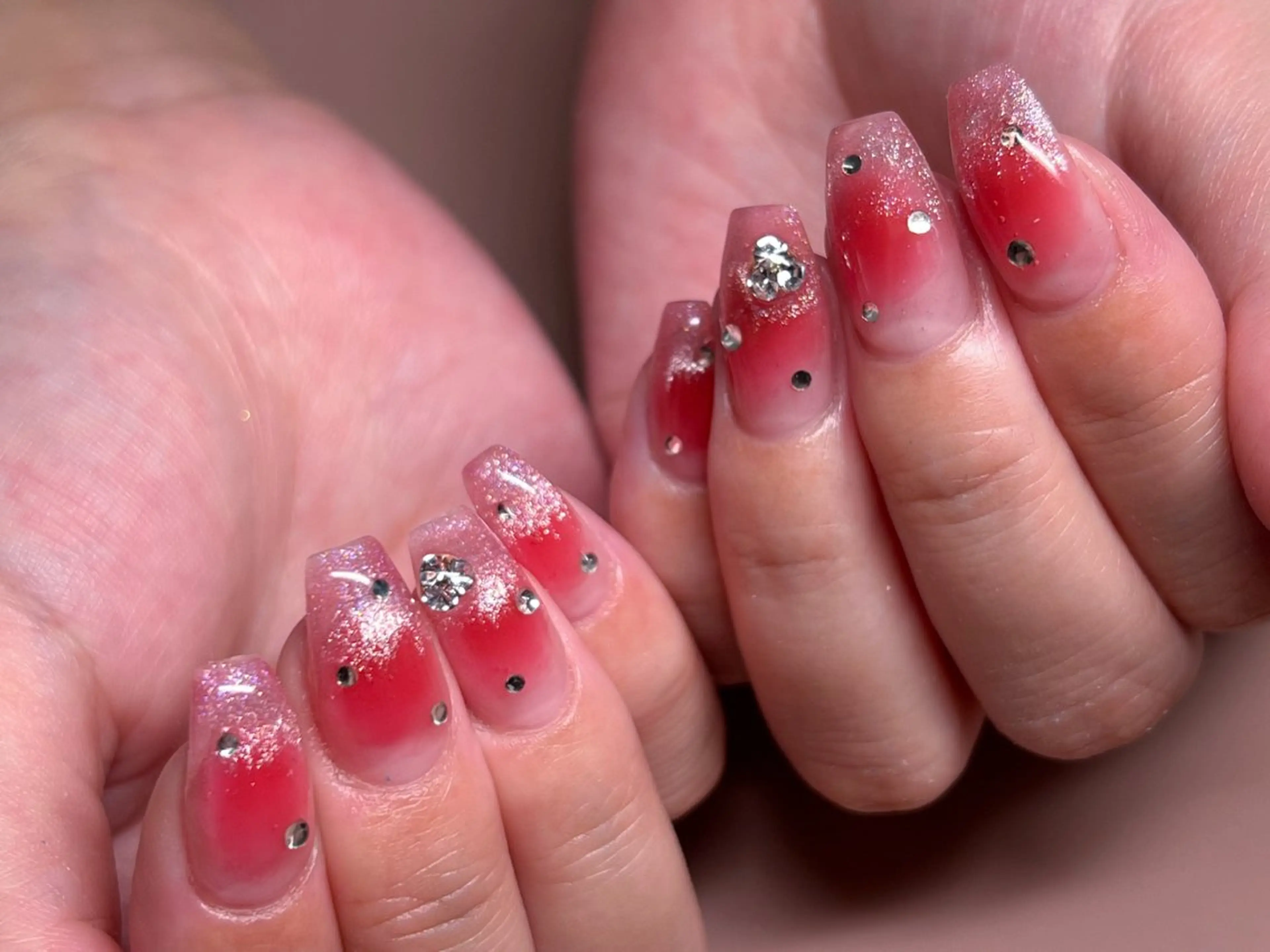 ネイル ハンドネイル ハンドケア GO TODAY SHAiRE SALON所属・aya アヤのネイルデザイン