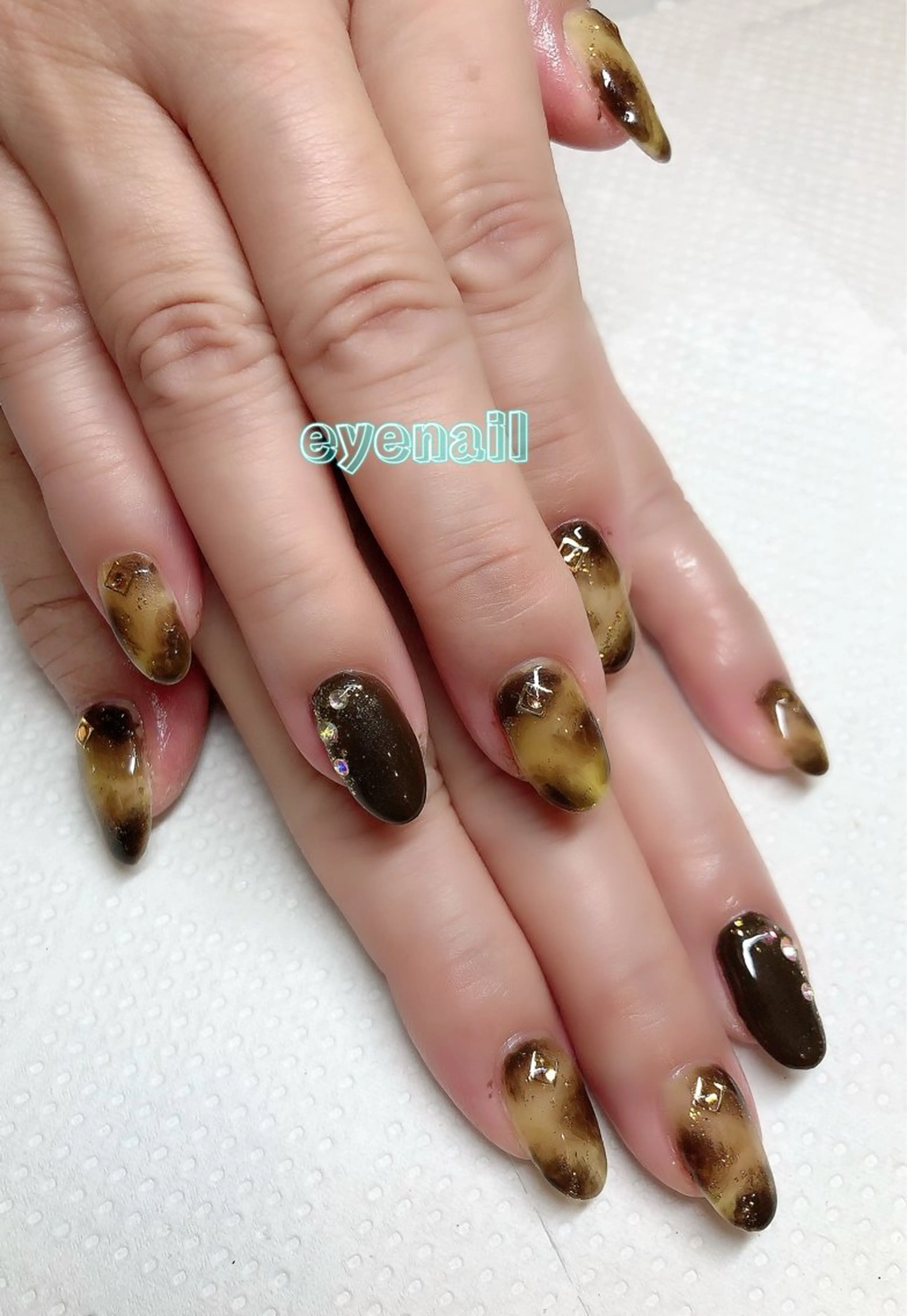 ネイル アートネイル べっ甲ネイル ジェルネイル ストーンネイル ハンドネイル Eye nailのネイルデザイン