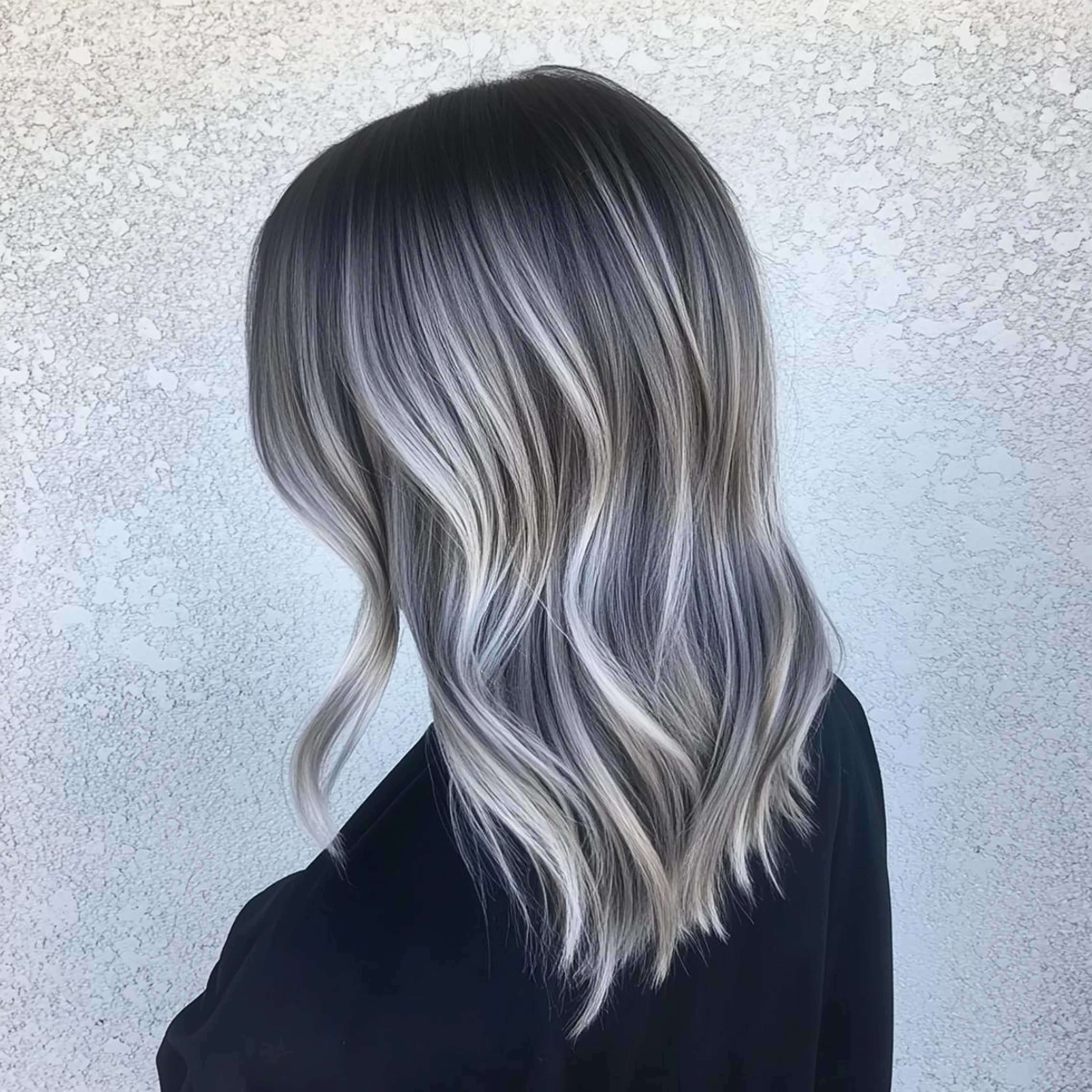 カラー corazon ブリーチのヘアスタイル