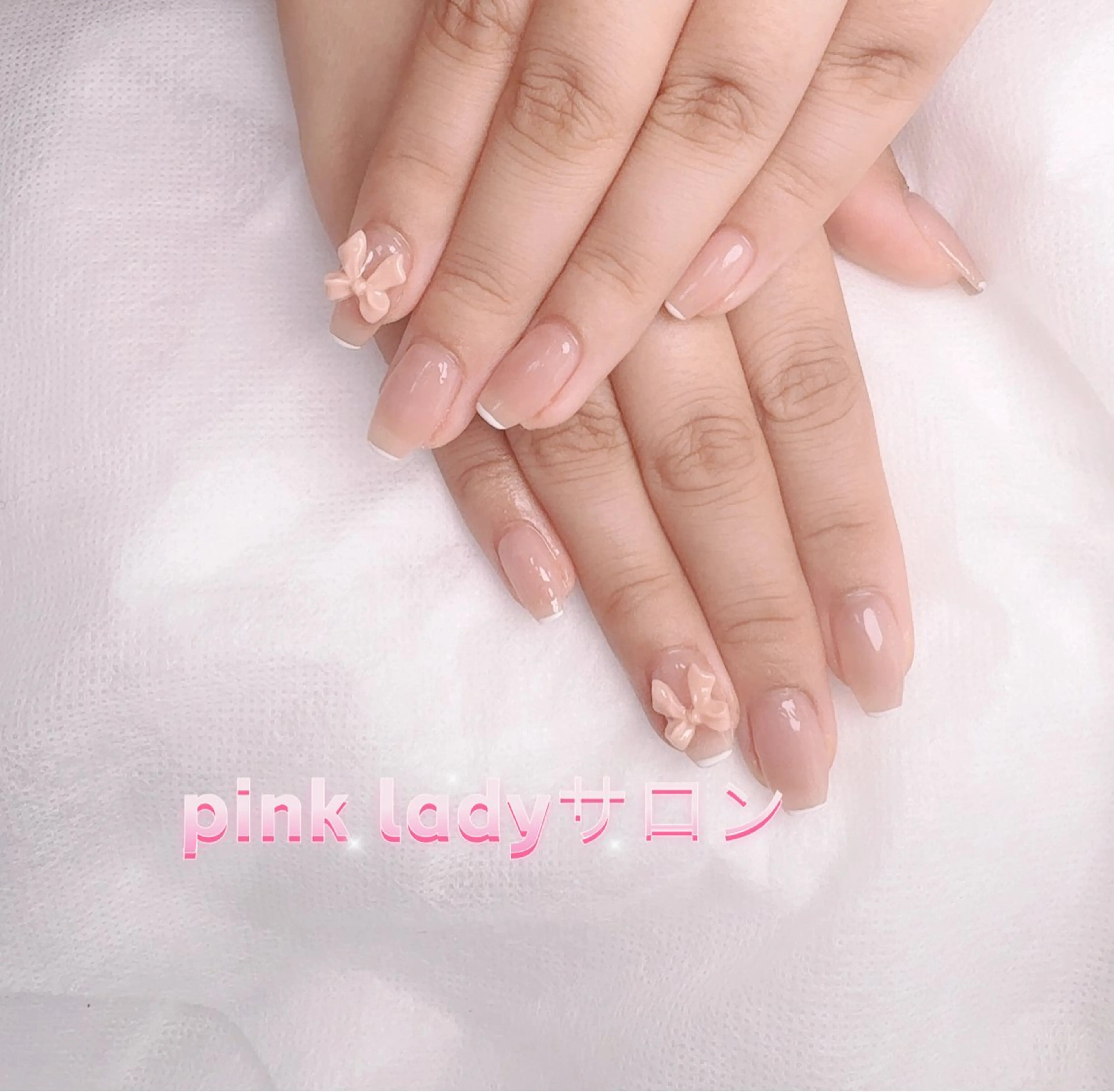 ネイル pink ladyサロン所属・べ にのネイルデザイン