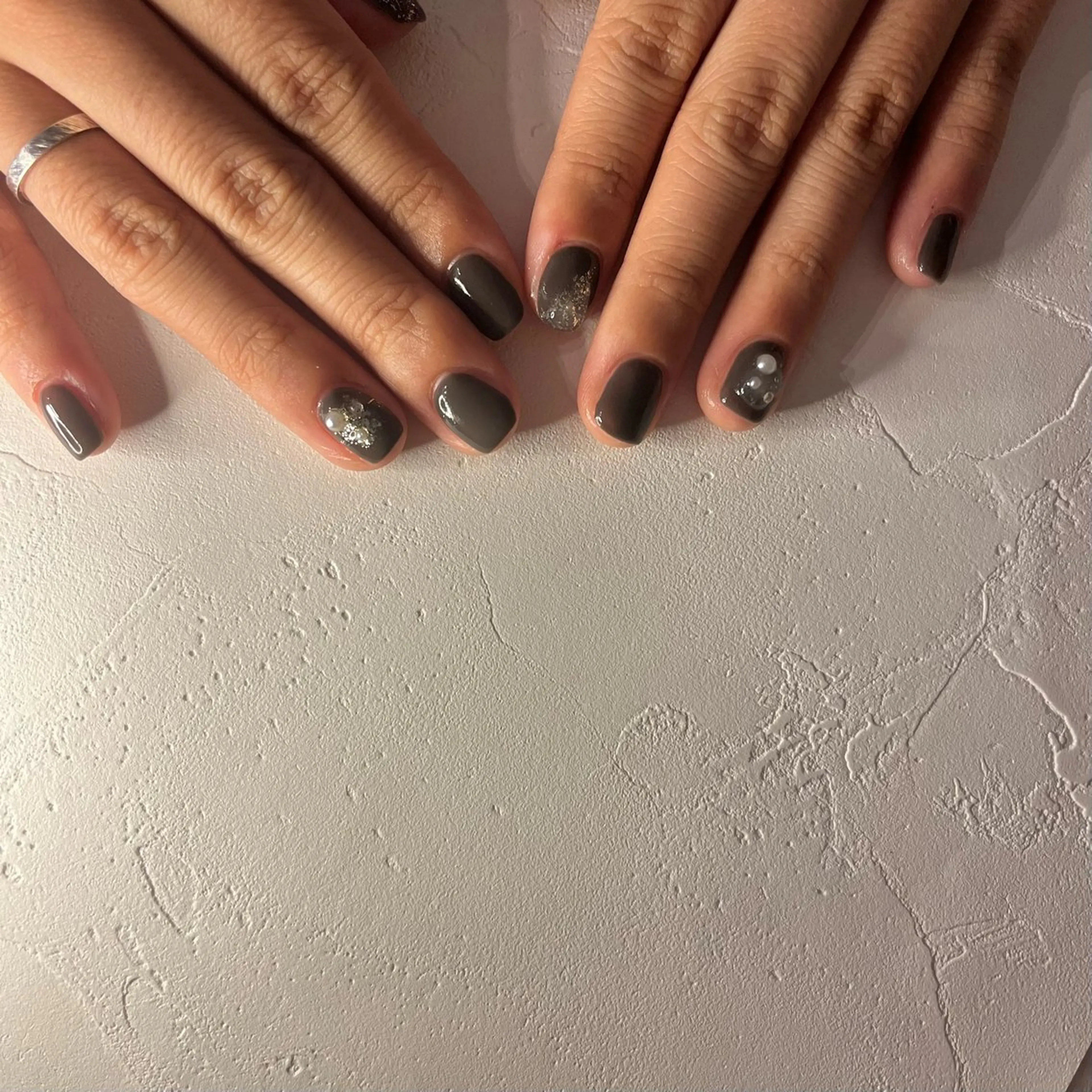 ネイル ジェルネイル ワンカラーネイル パラジェル nail slow.のネイルデザイン