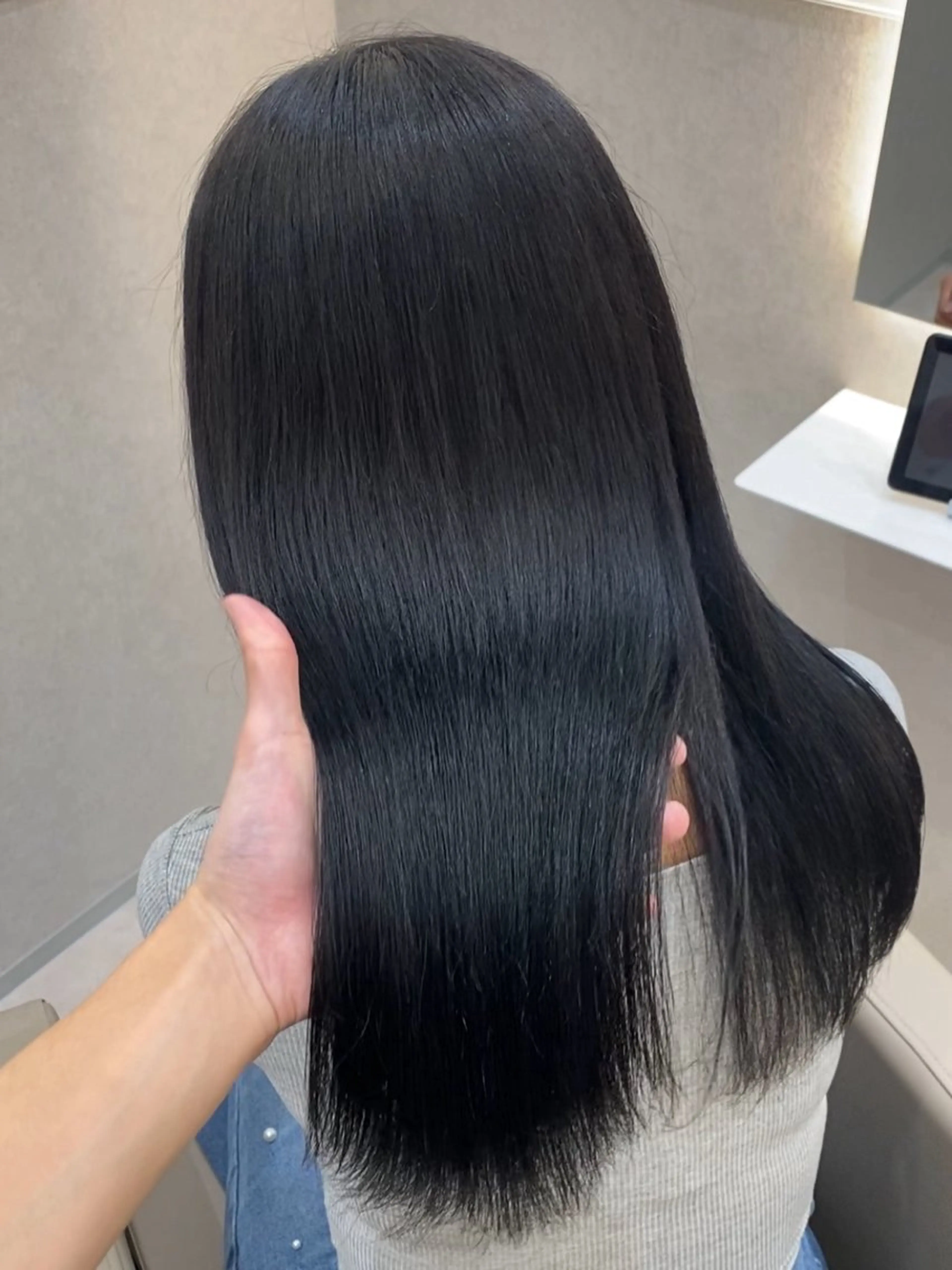 ロング 韓国🇰🇷レイヤー 似合わせ顔まわりのヘアスタイル