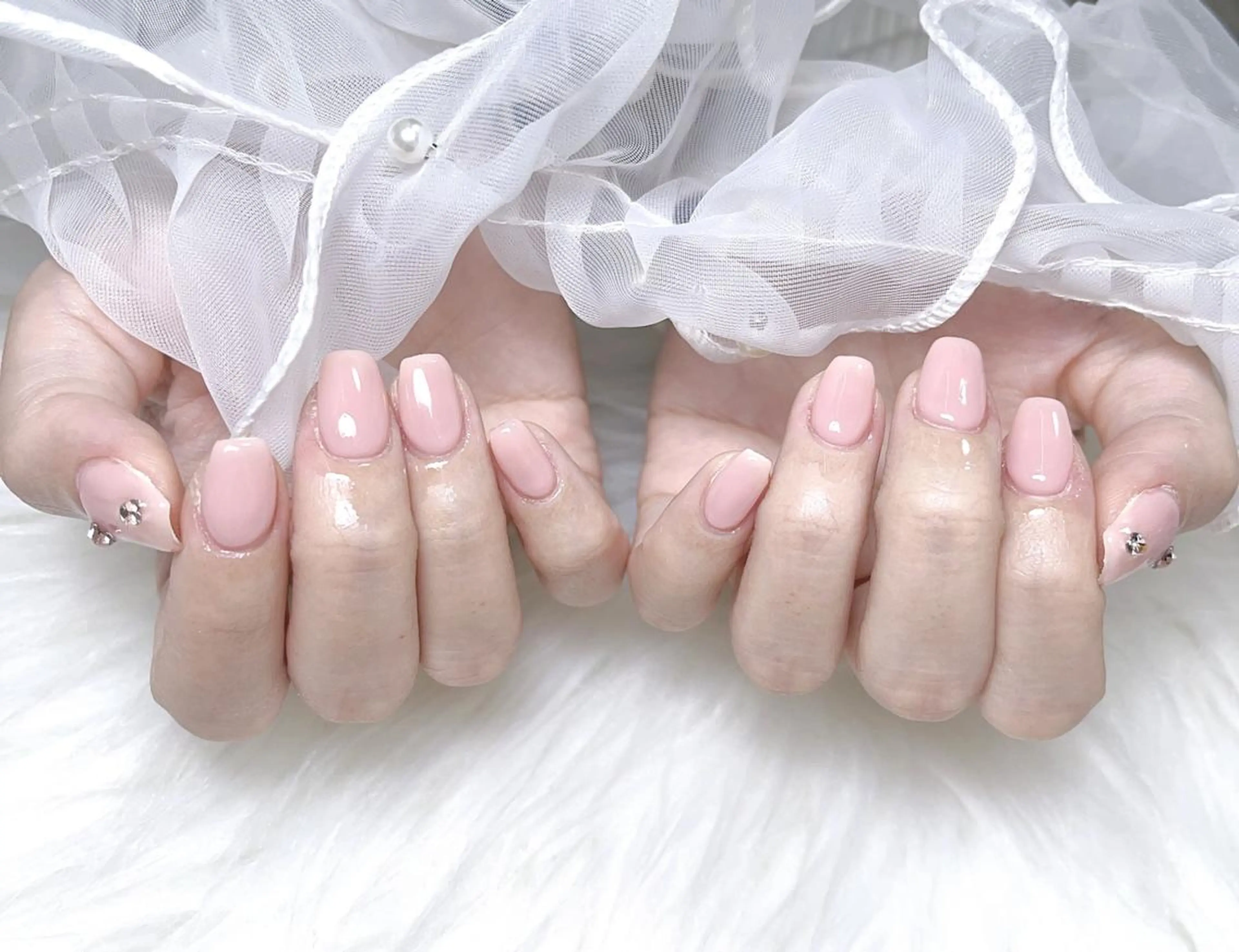 ネイル ハンドネイル Rainrain💧 パーツ豊富、やり放題のネイルデザイン