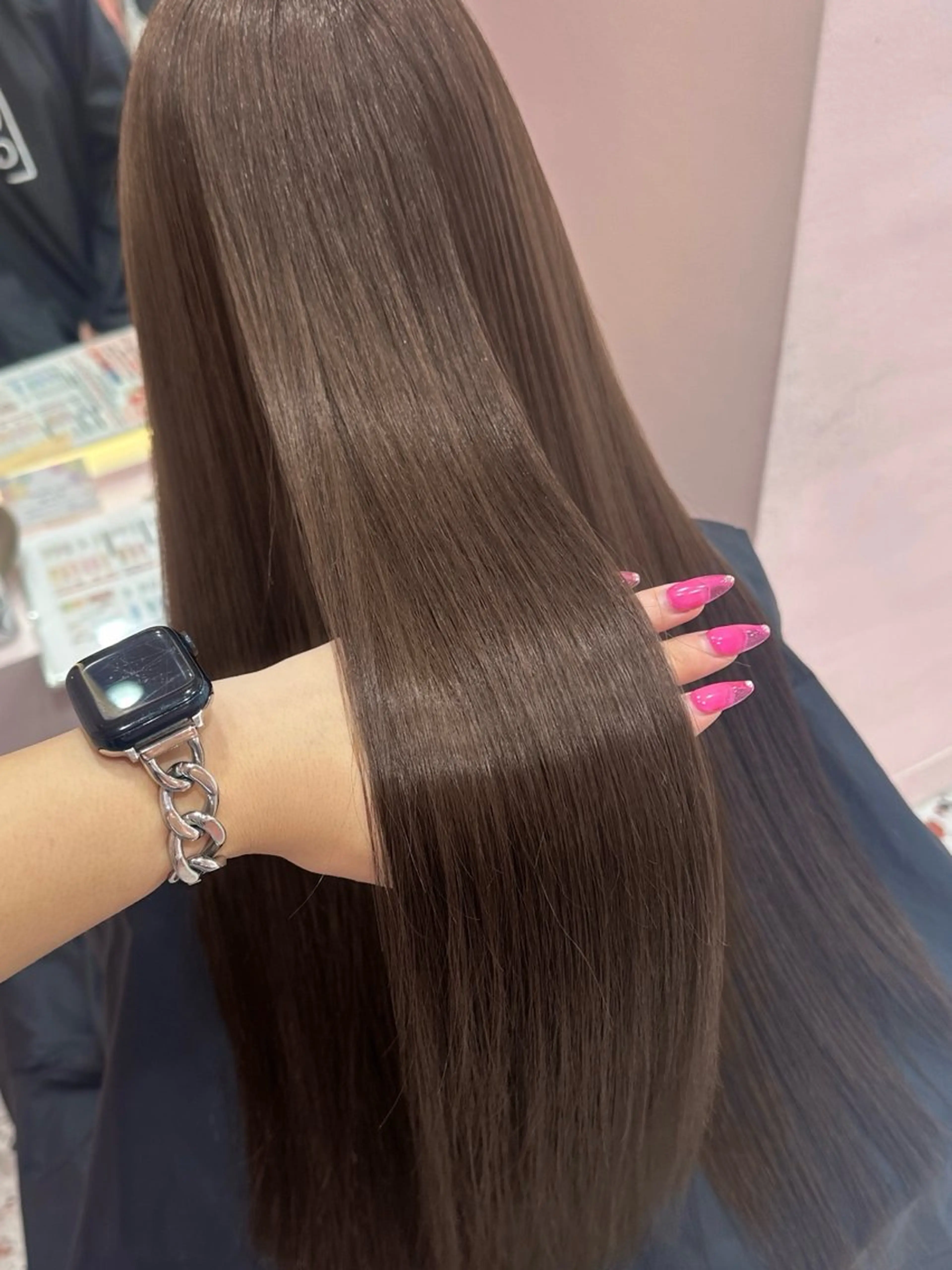 ロング カラー ブラウンカラー ヘアカラー トリートメント 𝑴𝑶𝑲𝑨 トレンド韓国ヘア🩷のヘアスタイル